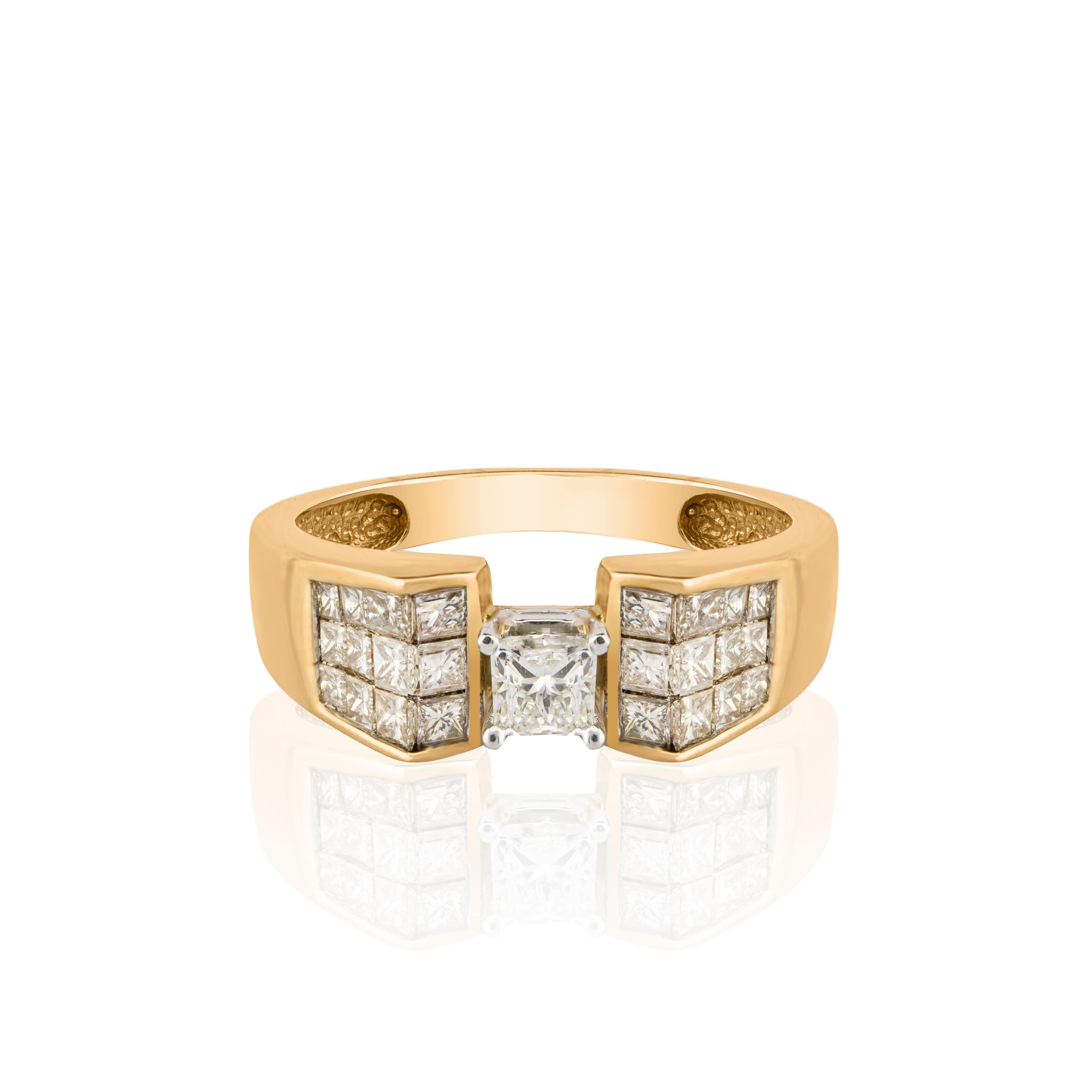this is an amazing ring with
diamond :1.00 carats
gold : 4.400 gms


Please read my reviews to make yourself comfortable.
I don't want to sell just one time but make customers for life.
All our jewelry comes with a certificate appraisal and 