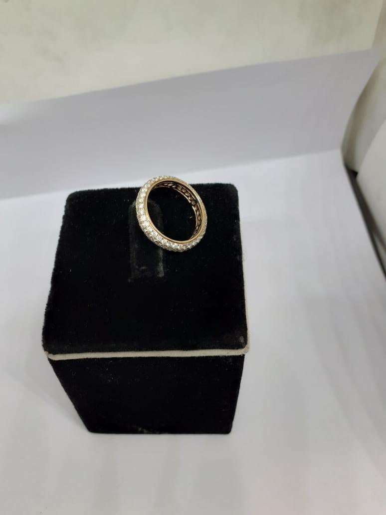Natural Diamond Ring with 1.62 Carats Diamond in 18k Gold In New Condition For Sale In New York, NY