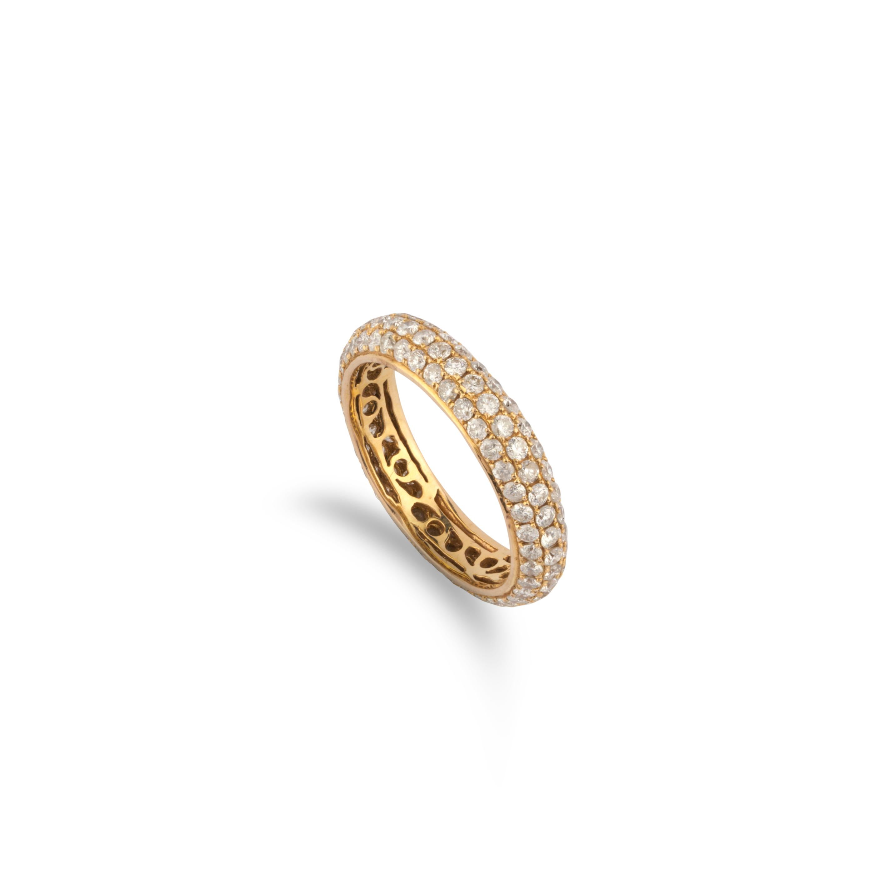 Women's Natural Diamond Ring with 1.62 Carats Diamond with in 18k Gold For Sale