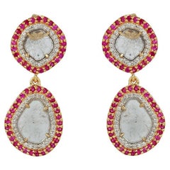 Orecchino in oro con diamante naturale e rubino in 14K