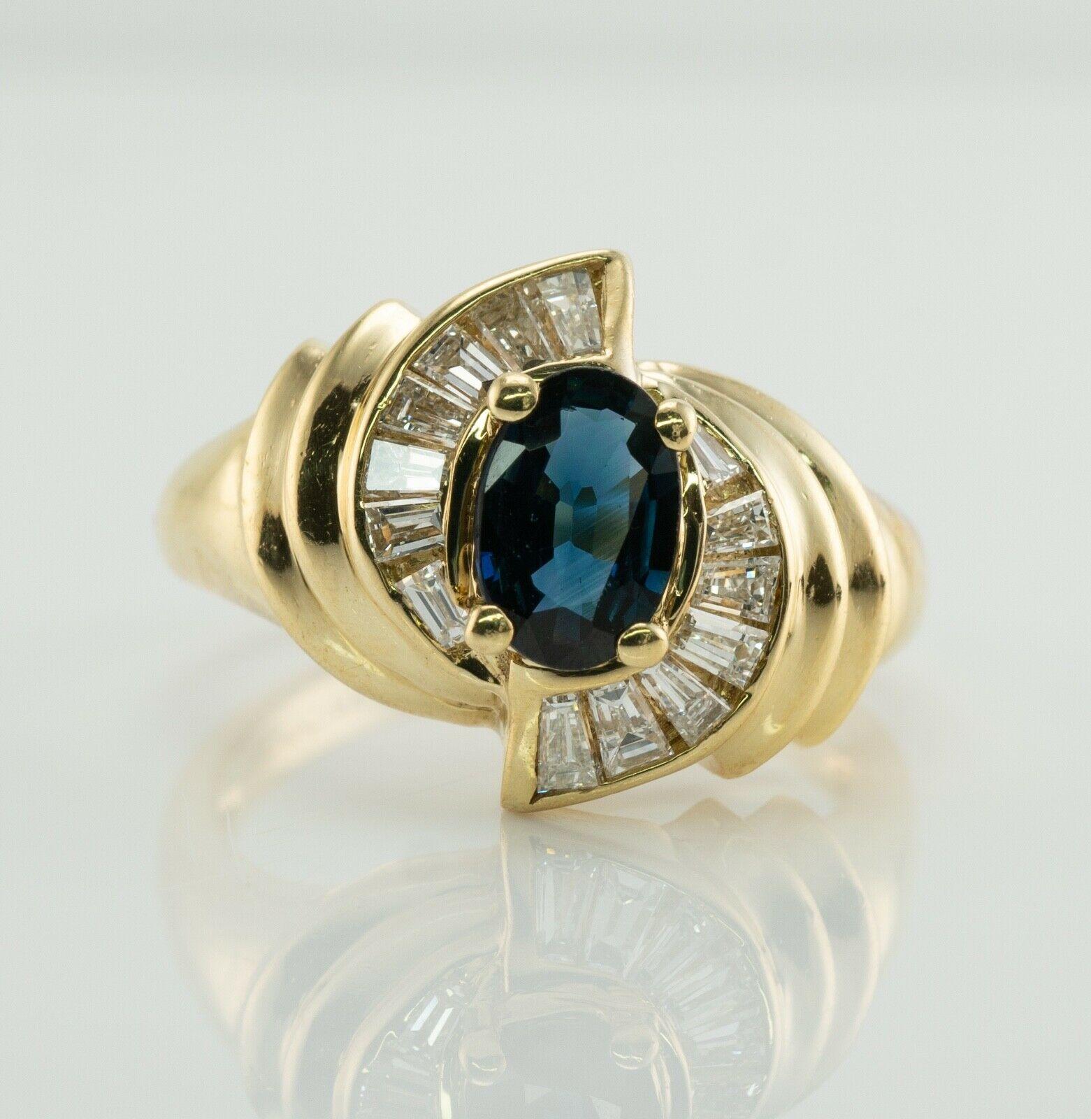 Natural Diamond Sapphire Ring 18K Gold Oval cut For Sale 6