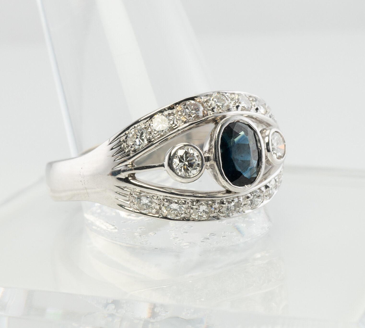 Anello con diamante naturale e zaffiro in oro bianco 18K in vendita 5