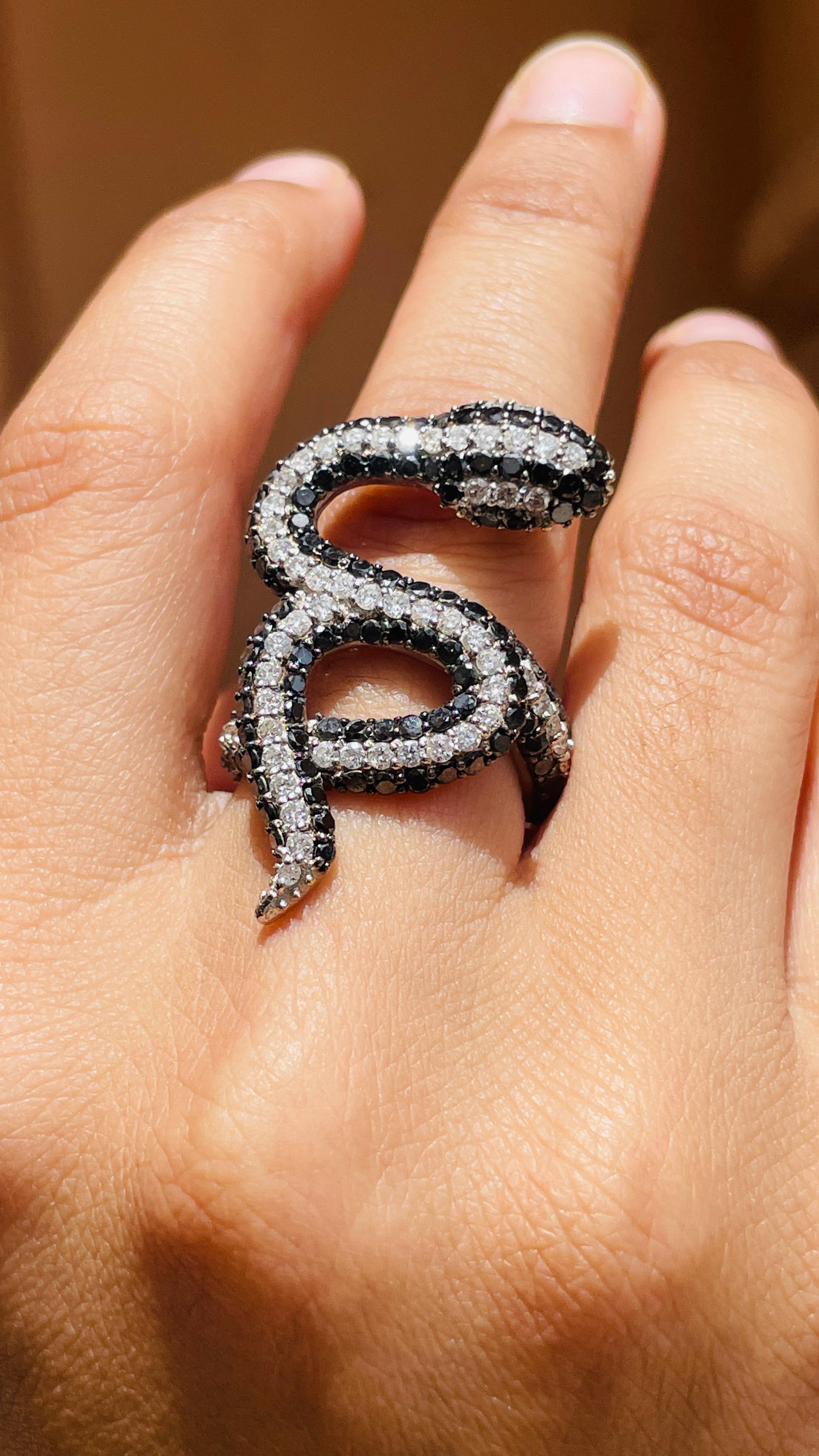 For Sale:  Statement Genuine Diamond Snake Ring in 18kt Solid White Gold  9