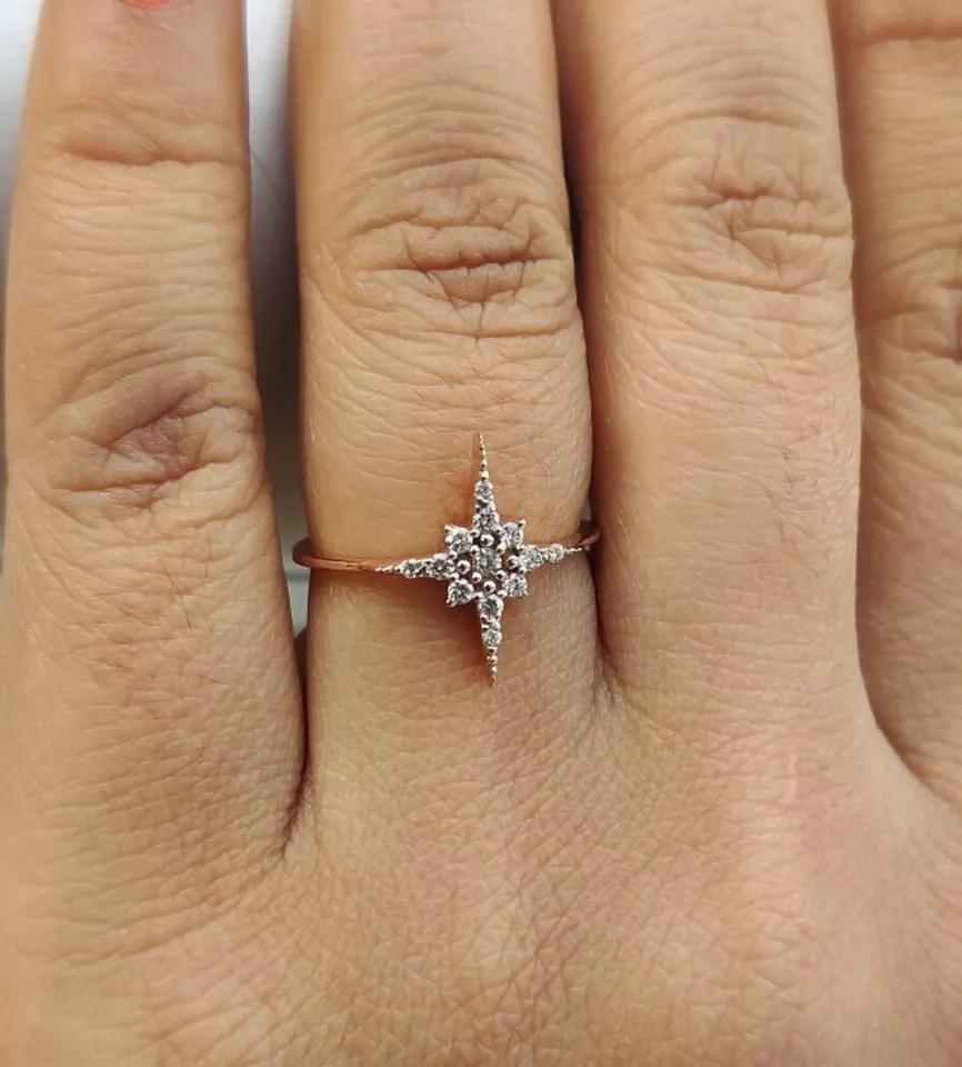 Verlobungsring, natürlicher Diamant Sternring 14k Massivgold Diamant im Zustand „Neu“ im Angebot in Chicago, IL