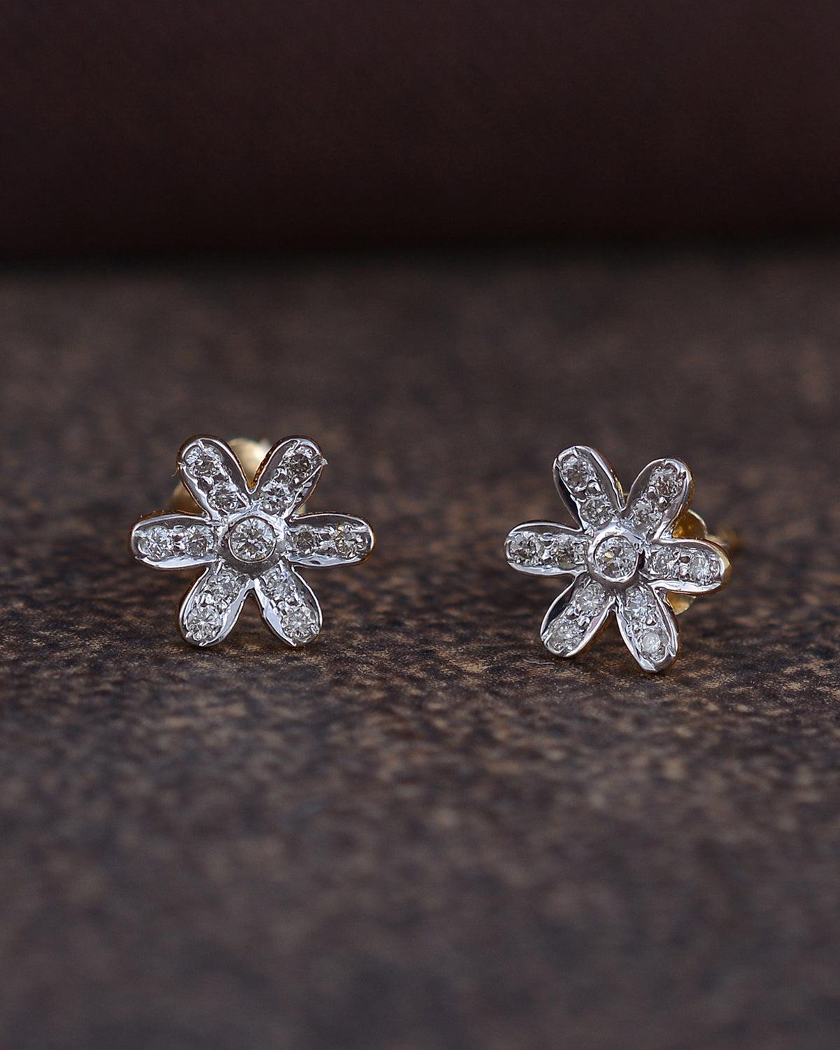 Natürliche Diamant-Ohrstecker aus 14K im Zustand „Neu“ in jaipur, IN