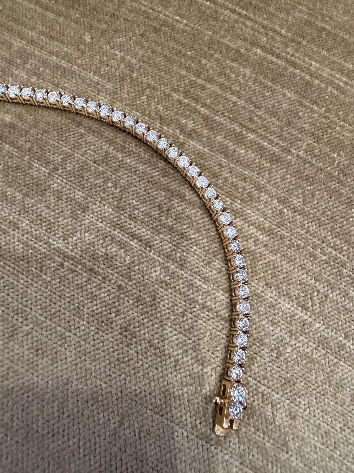 Round Cut Natural Diamond Tennis Bracelet 5.28 carat total 8 inch in 14k Yellow Gold For Sale
