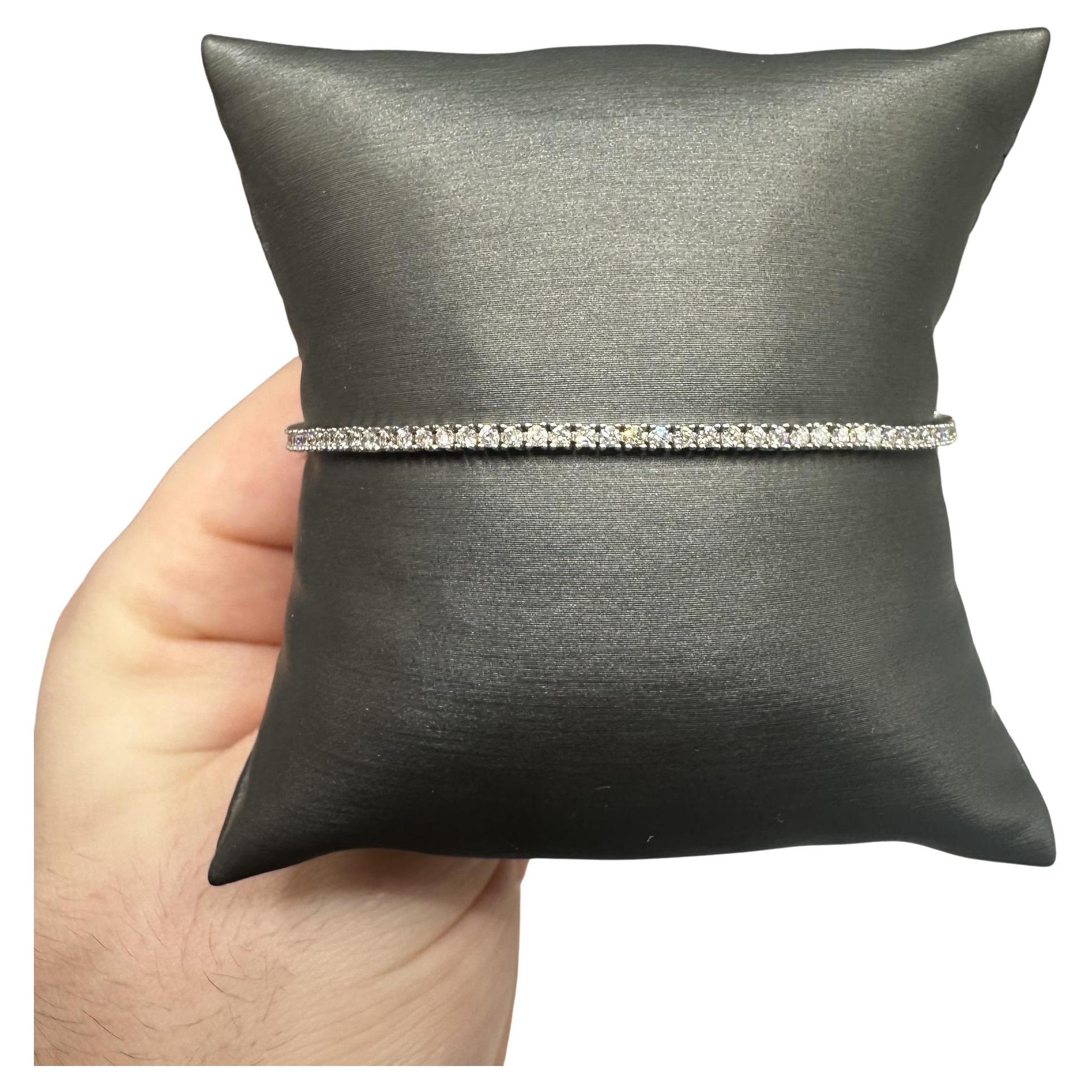 Natural Diamond Tennis Bracelet in 14kt White Gold – 1.70ctw, 7in, New