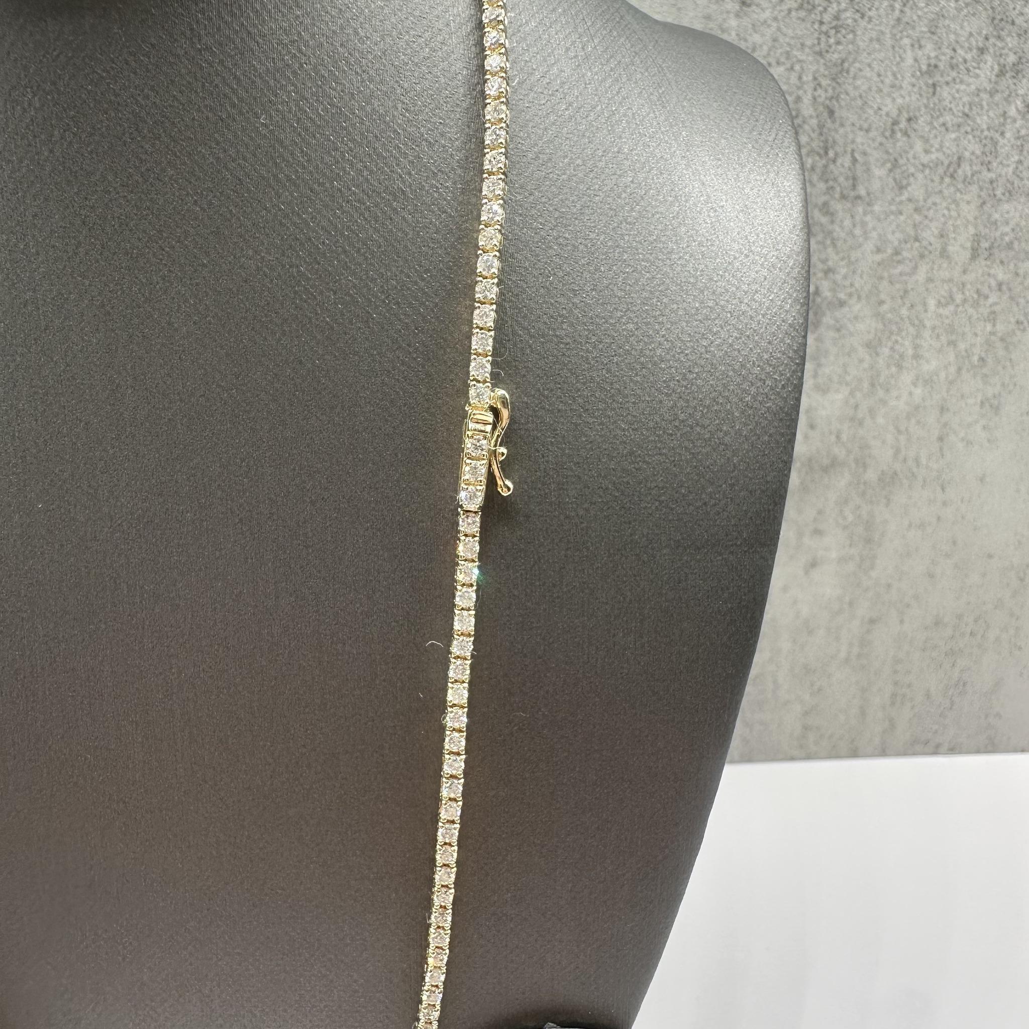 Collar de Tenis de Diamantes Naturales en Oro Amarillo de 14kt - 3.5ctw, 16in, Nuevo en venta 1