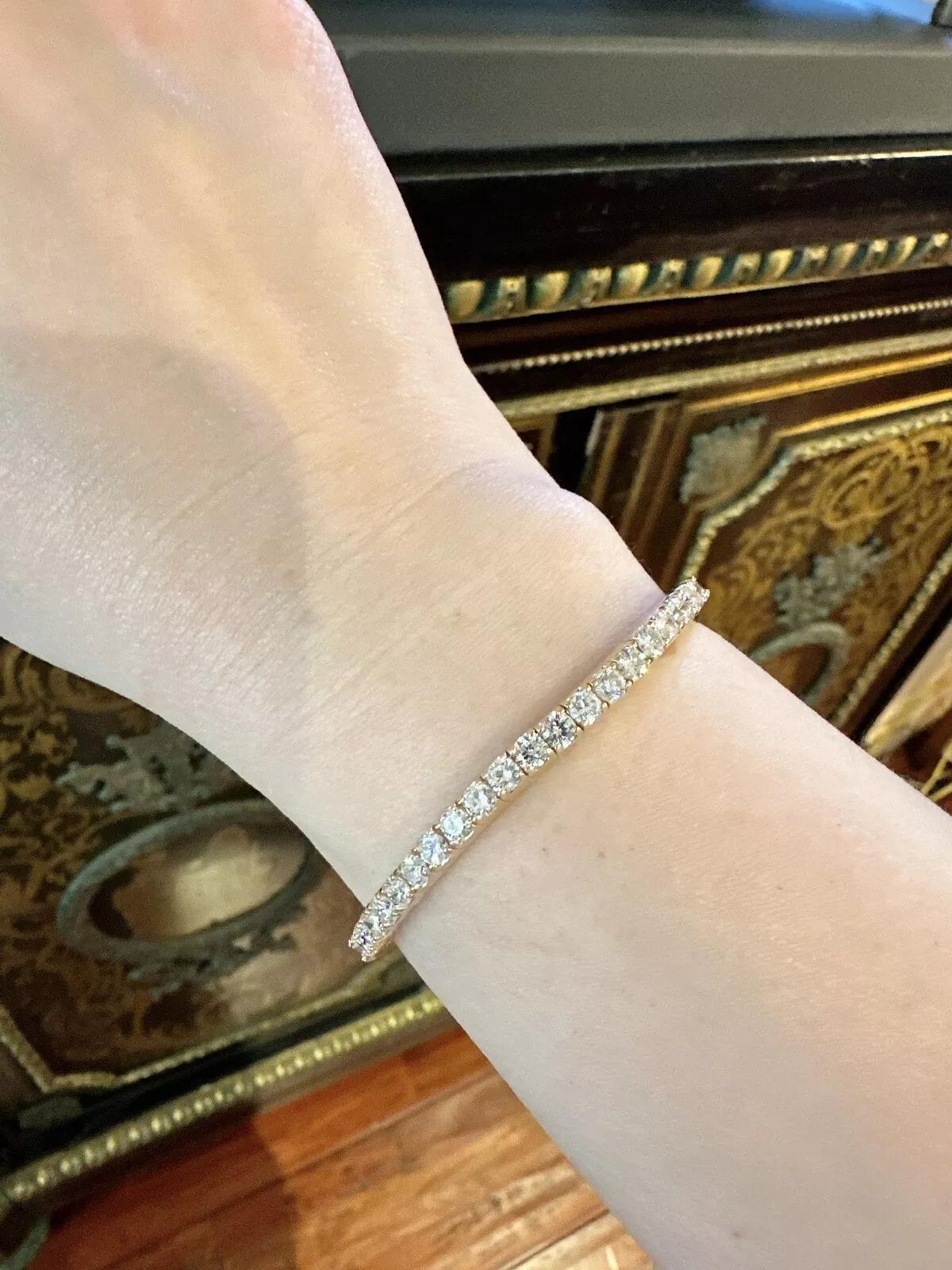 Natürliches Diamant-Tennis- Stretch-Armband 7,72 Karat Gesamtgewicht 14k Gelbgold im Zustand „Hervorragend“ im Angebot in La Jolla, CA