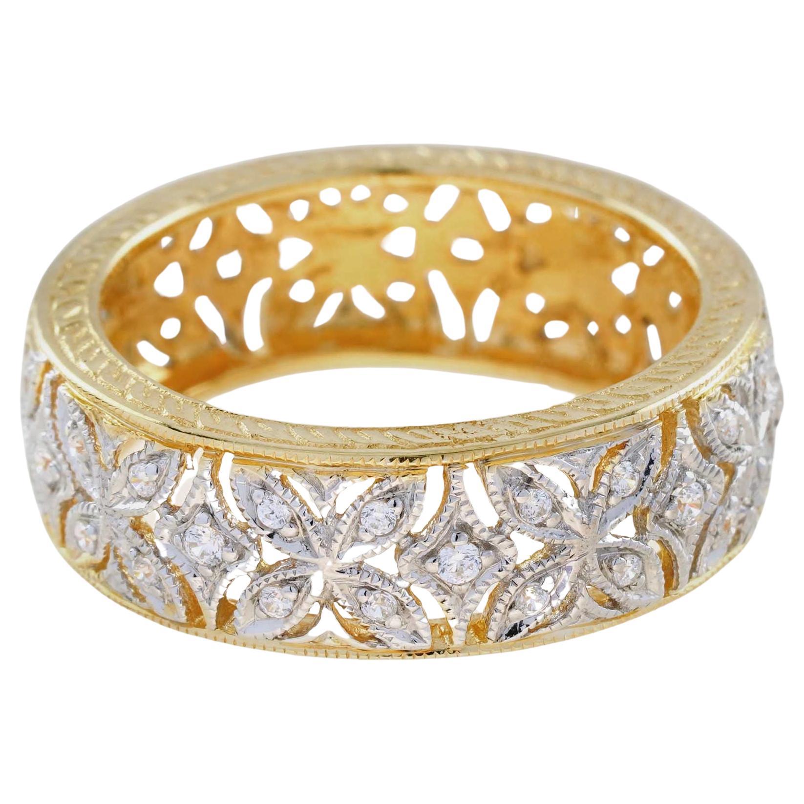 For Sale:  Natural Diamond Vintage Stye Floral Filigree Band Ring in Solid 9K Two Tone Gold