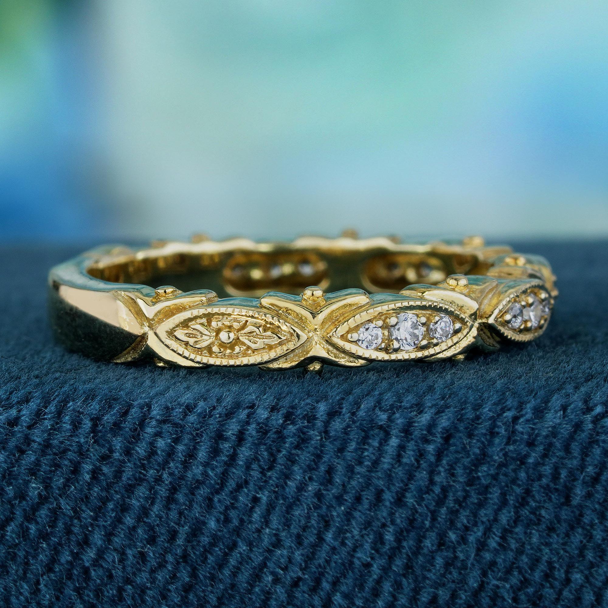 Natürlicher Diamant-Ring im Vintage-Stil aus massivem 9K Gelbgold (Rundschliff) im Angebot