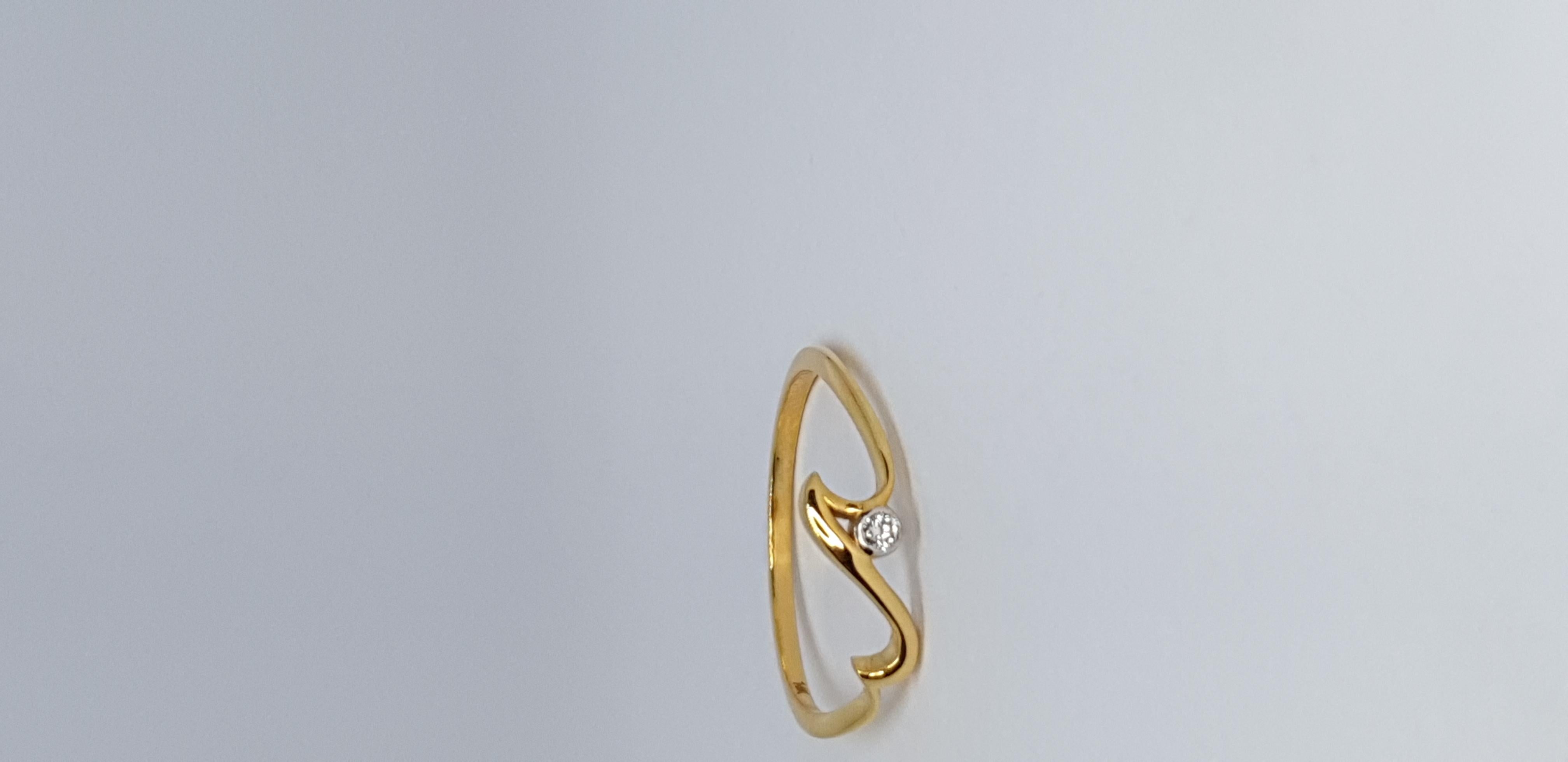 For Sale:  Natural Diamond Wave Ring 14K Solid Gold Dainty Ocean Lover Jewelry Gift. 19