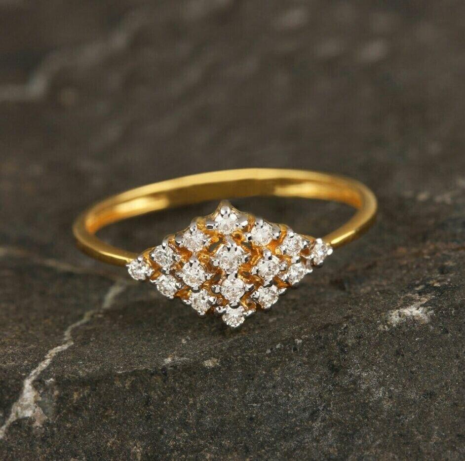 Women's or Men's Natural Diamond Wedding Ring 14K Solid Gold ring For Women Valentine Gift For Sale