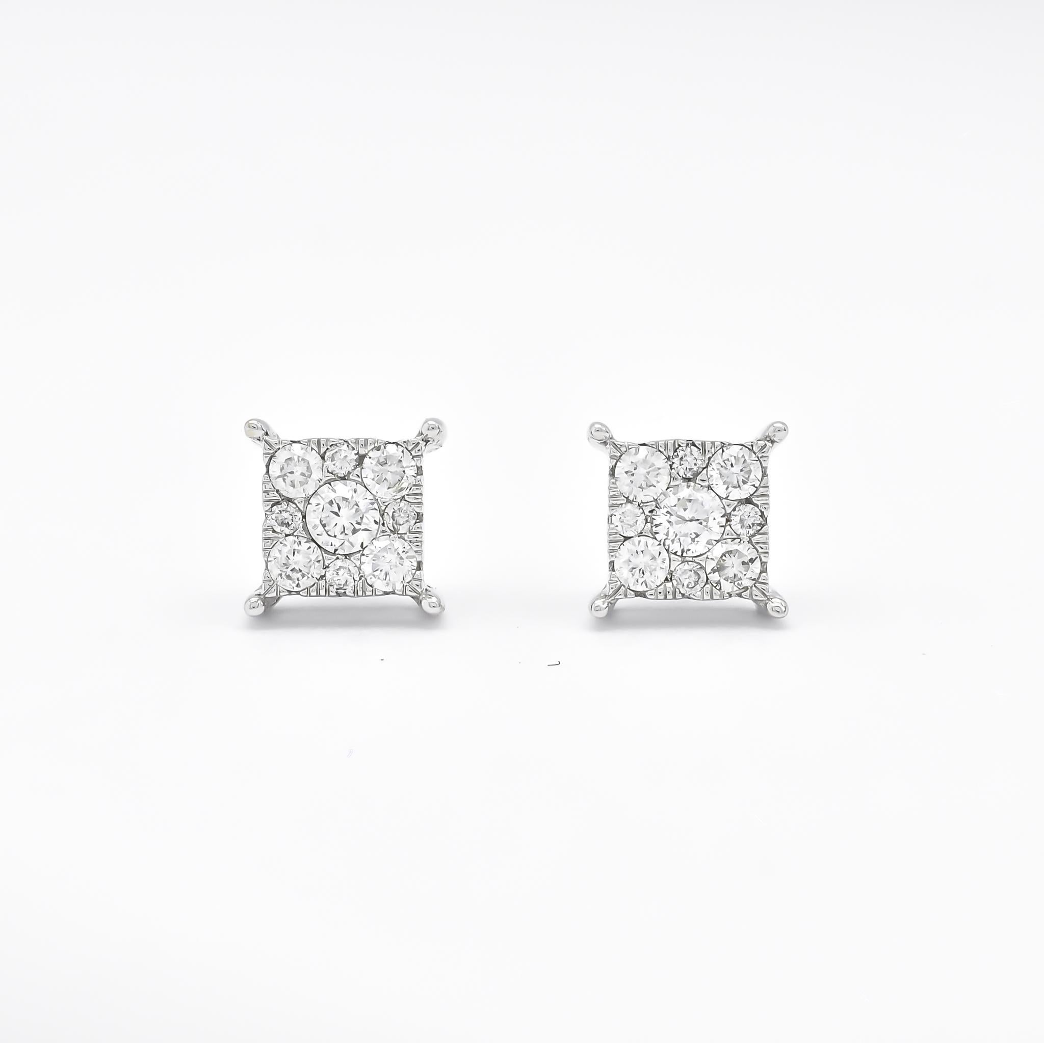 Orecchini con diamanti naturali da 0,22 carati in oro bianco 18 KT in vendita 1