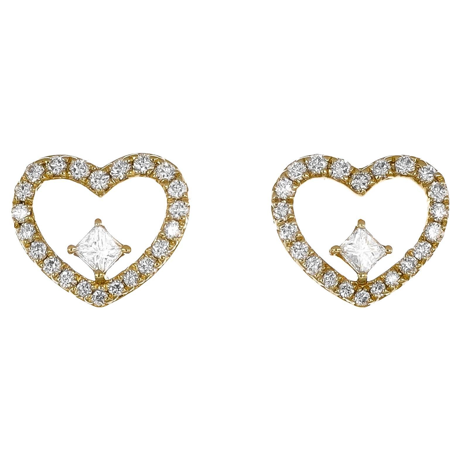 Diamanti naturali da 0,25 carati Orecchini a forma di cuore in oro giallo 18KT in vendita