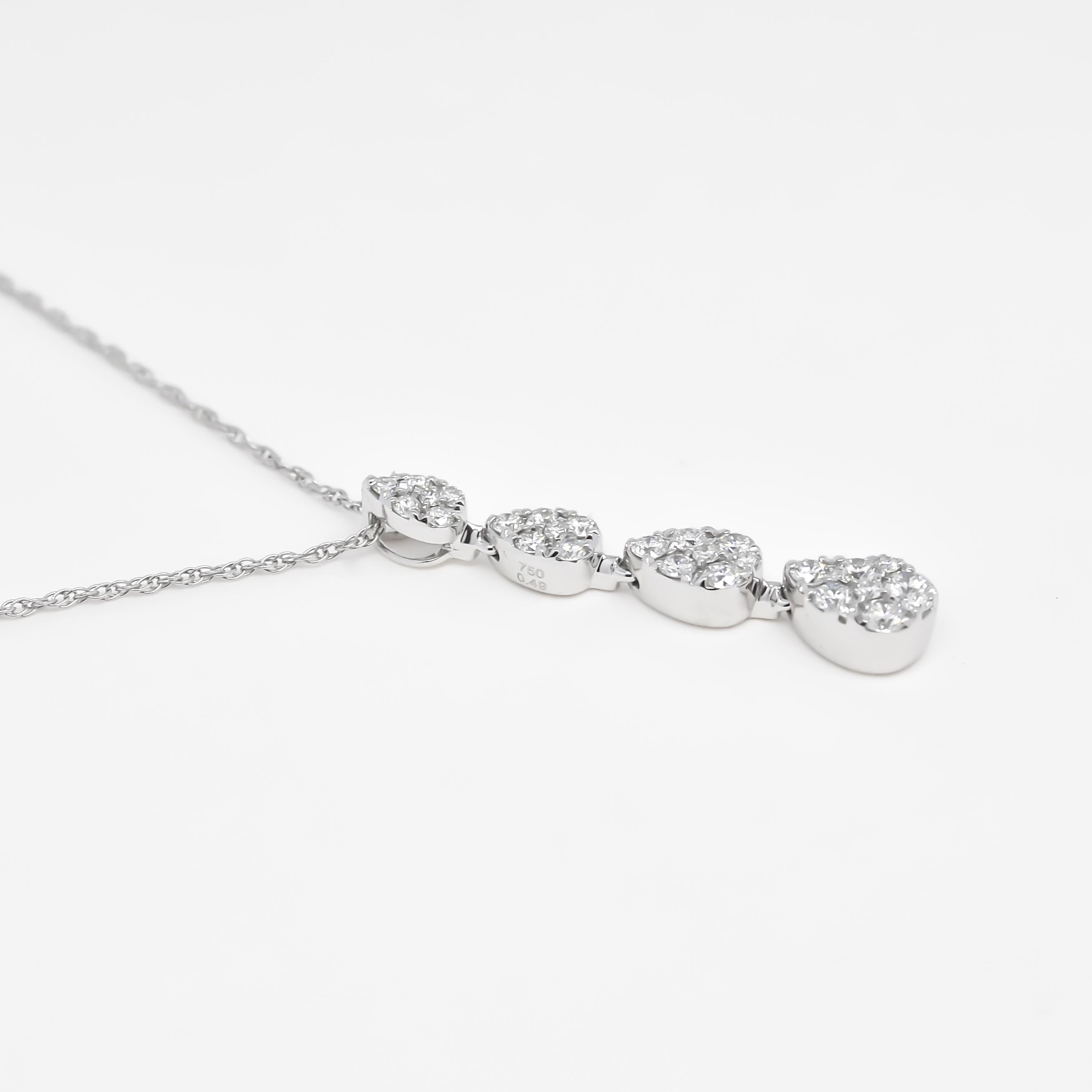 Natürliche Diamanten 0,53 Karat 18 Karat Weißgold 4 Cluster Kette Anhänger Damen im Angebot