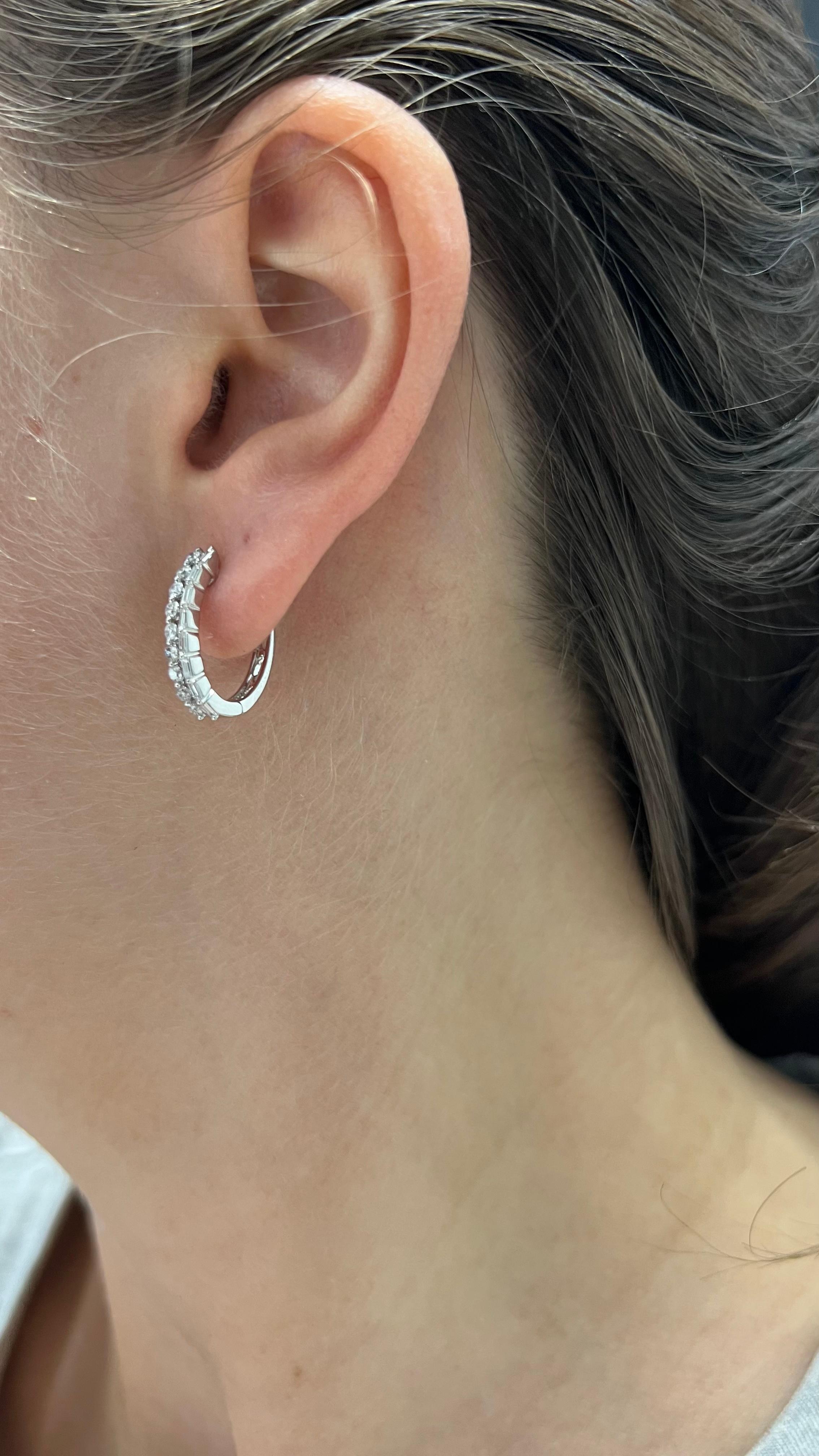 Natural Diamonds 0.62 cts 18 Karat White Gold Petite Hoop Earrings For Sale 1