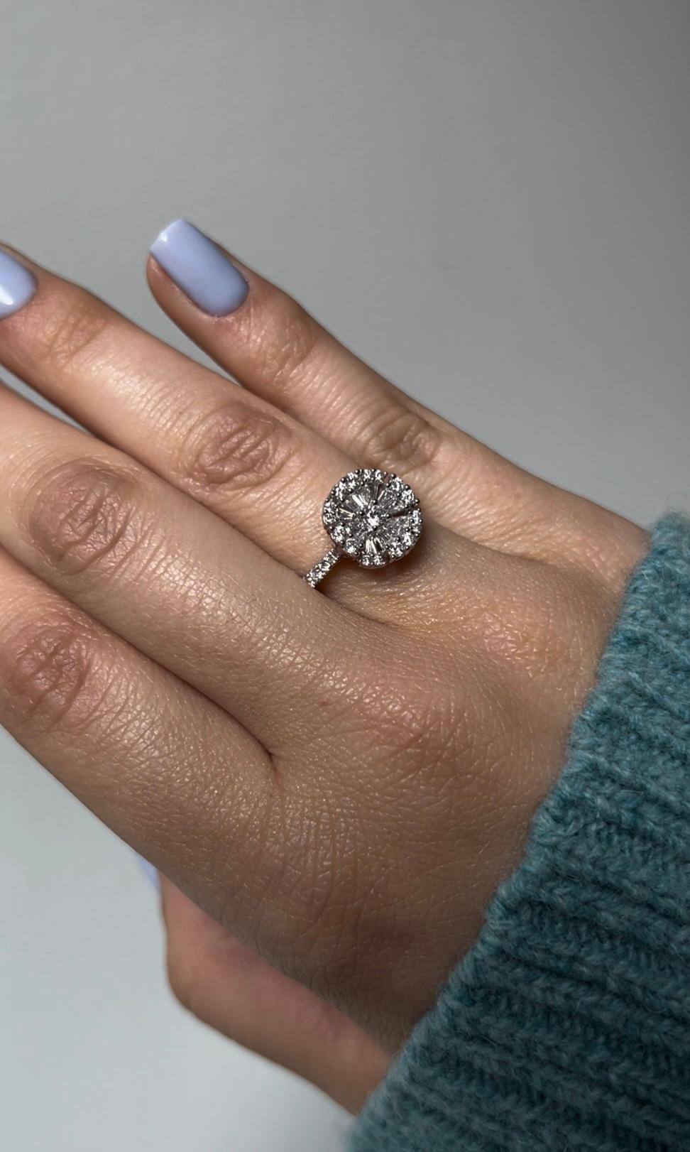 Natürliche Diamanten 0,73 Karat 18KT Weißgold Flower Star Burst Mode-Ring mit Blumenstrauß im Angebot 2