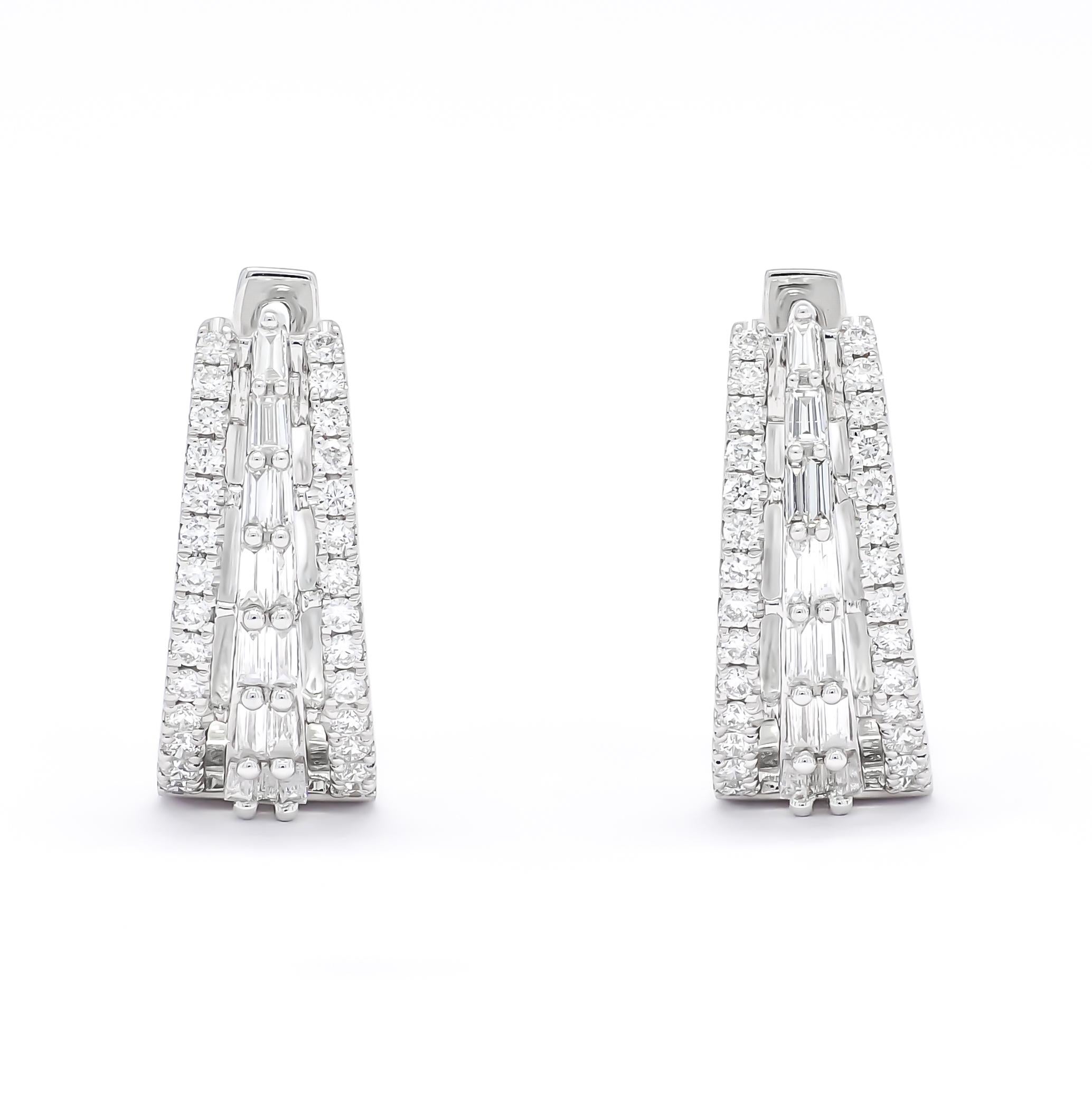 Baguette Cut Natural Diamonds 0.76 carats 18KT Yellow Gold Hoop Huggies Earrings For Sale