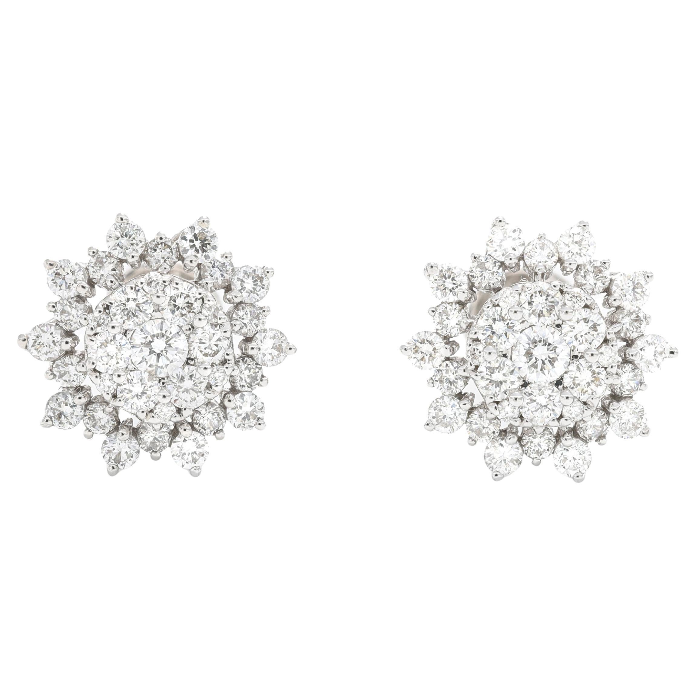 Natural Diamonds 1.02 Carats 18KT White Gold Classic Cluster Stud Earrings For Sale