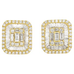 Diamants naturels 1.90 CTS Or jaune 18 carats Boucles d
oreilles Halo Cluster