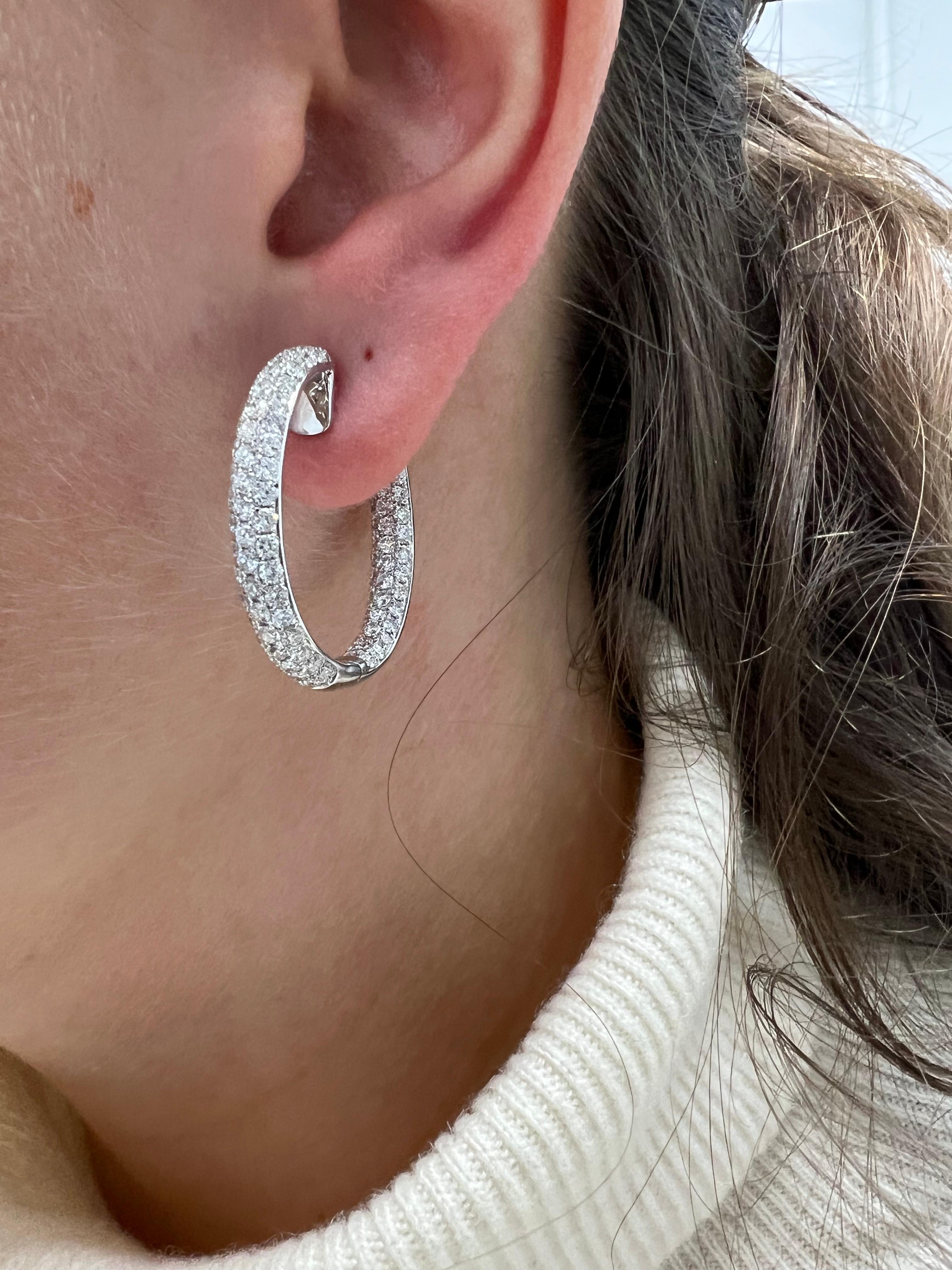 Women's Natural Diamonds 4.55 Carats 18 Karat White Gold 'in and Out' Hoop Earrings  For Sale