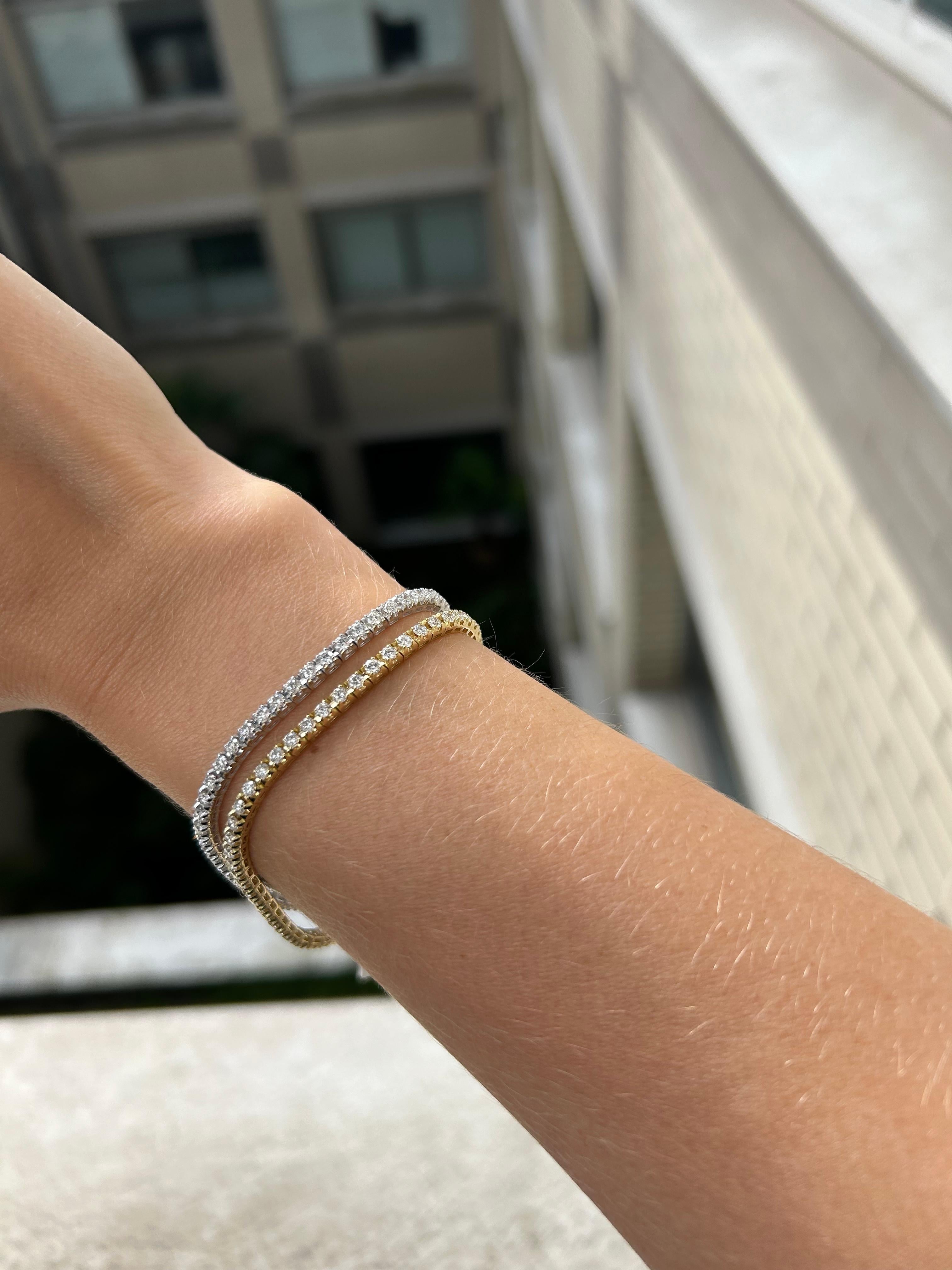 Diamantes naturales 5,00 quilates Oro blanco 18 quilates Pulsera de tenis clásica en venta 1