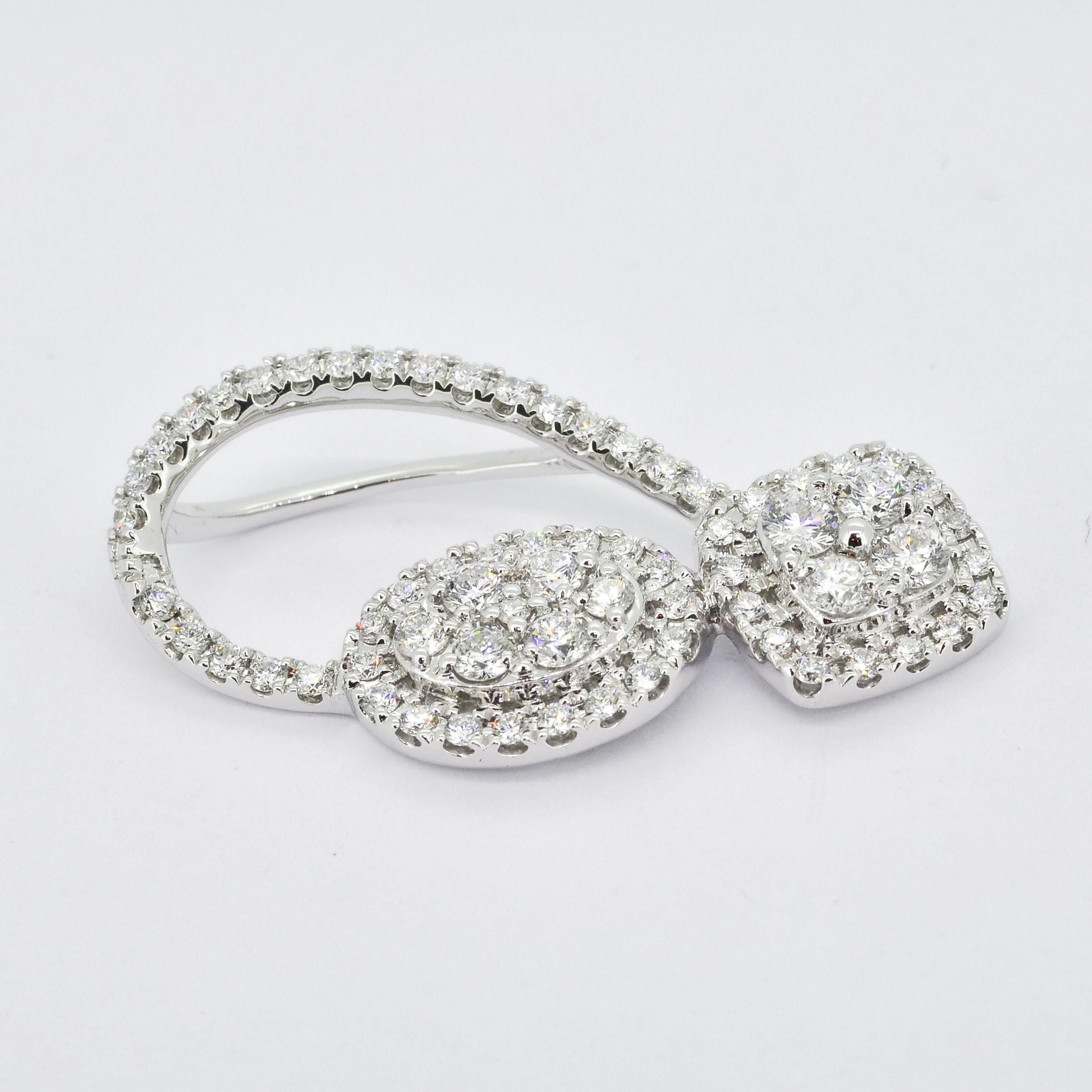 Moderno Ciondolo con diamanti naturali 1,00ct in oro bianco 18KT Collana moderna con ciondolo in vendita
