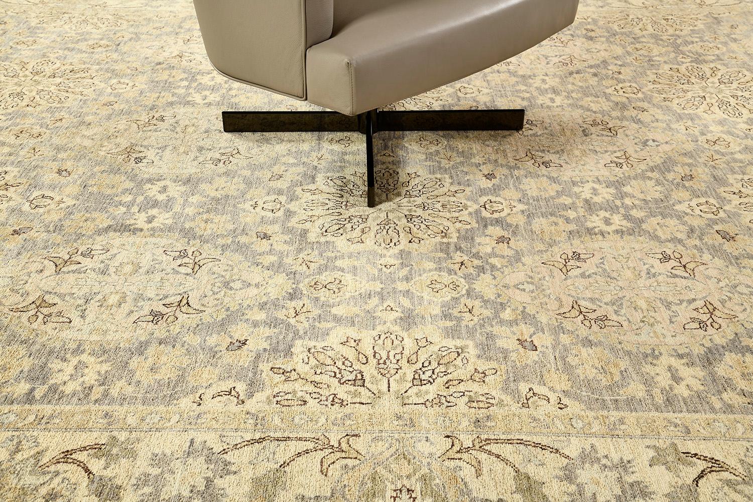 Hand-Knotted Natural Dye Agra Design Rug Bliss Collection D5556 For Sale