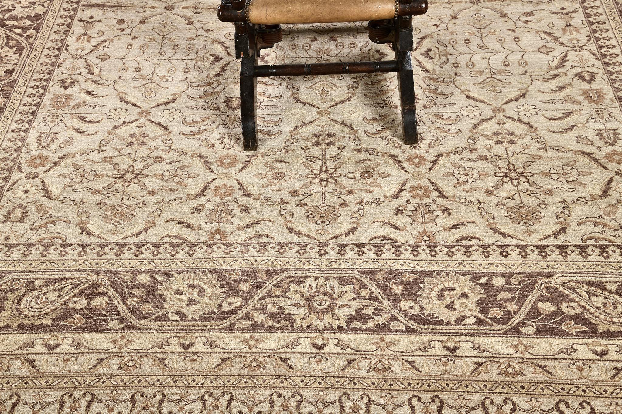Noué à la main Collection de teintures naturelles Amritsar Revival Bliss en vente