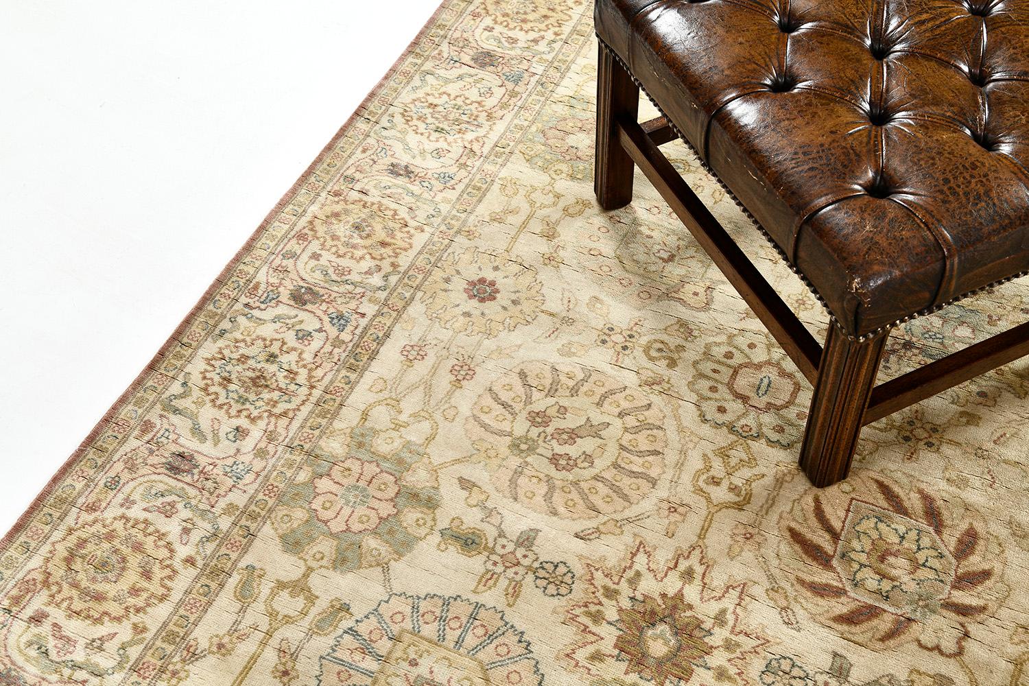 Natural Dye Egyptian Tabriz Revival Rug In New Condition For Sale In WEST HOLLYWOOD, CA