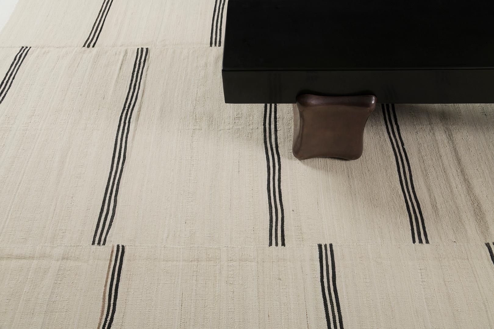 Kilim a trama piatta con tintura naturale In condizioni Nuovo in vendita a WEST HOLLYWOOD, CA