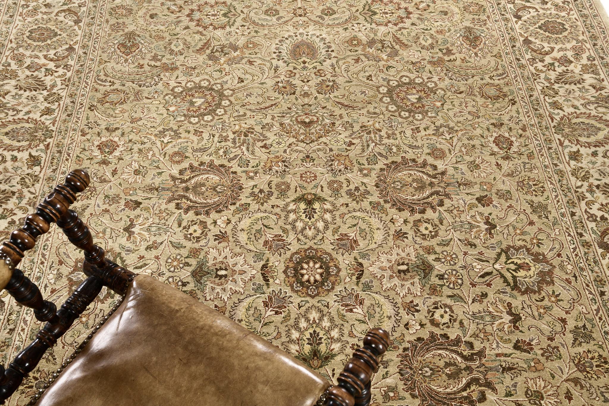 Alfombra de Tinte Natural Haji Jalili Talim Revival en Nuevo estado para la venta en WEST HOLLYWOOD, CA