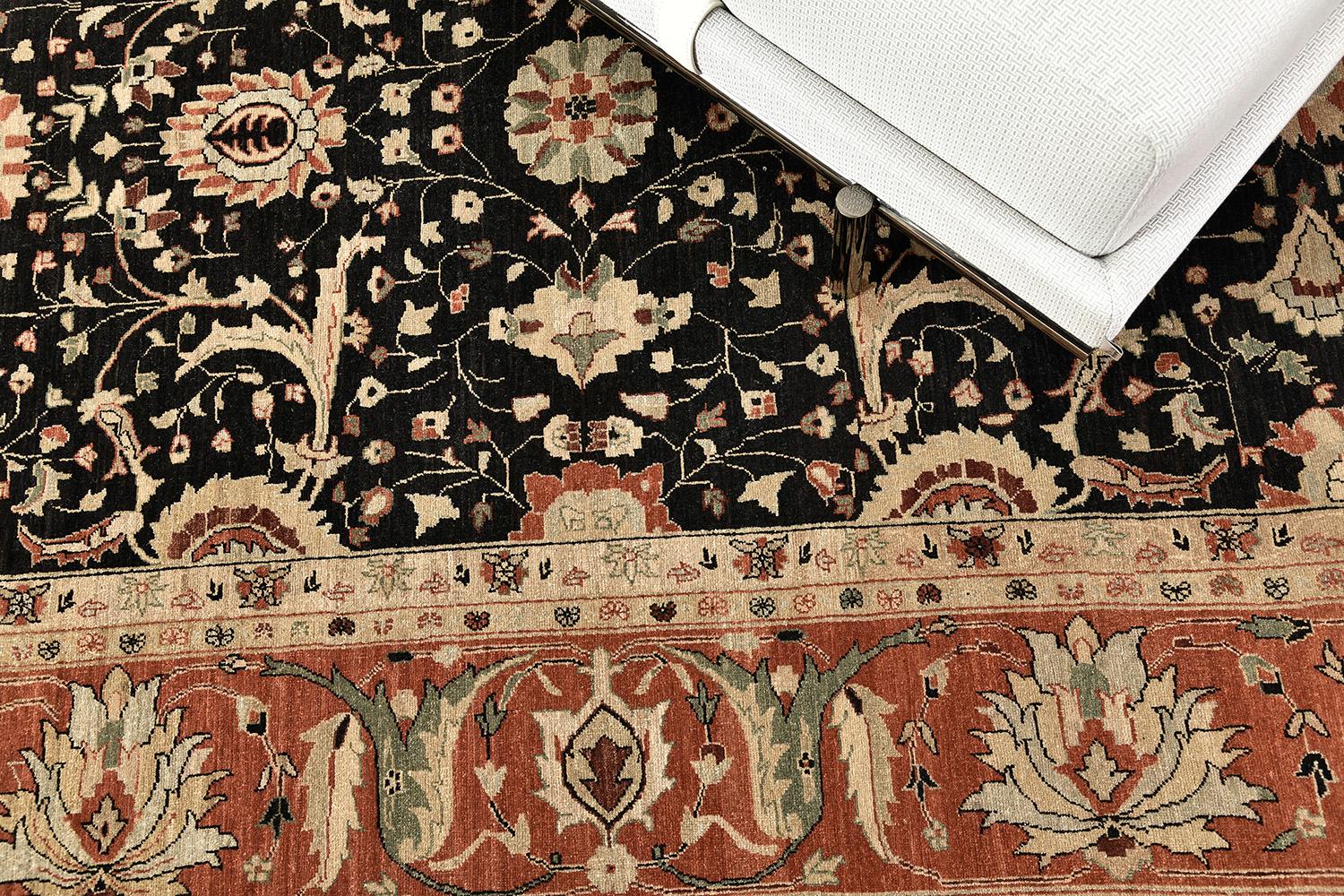 This gorgeous Farahan revival makes every guest stunned, the borders harmoniously contribute from the rich in clay palette borders to full of enchanting motifs on its core. Brilliant earthy tones enhance the beauty of the rug and will match in any