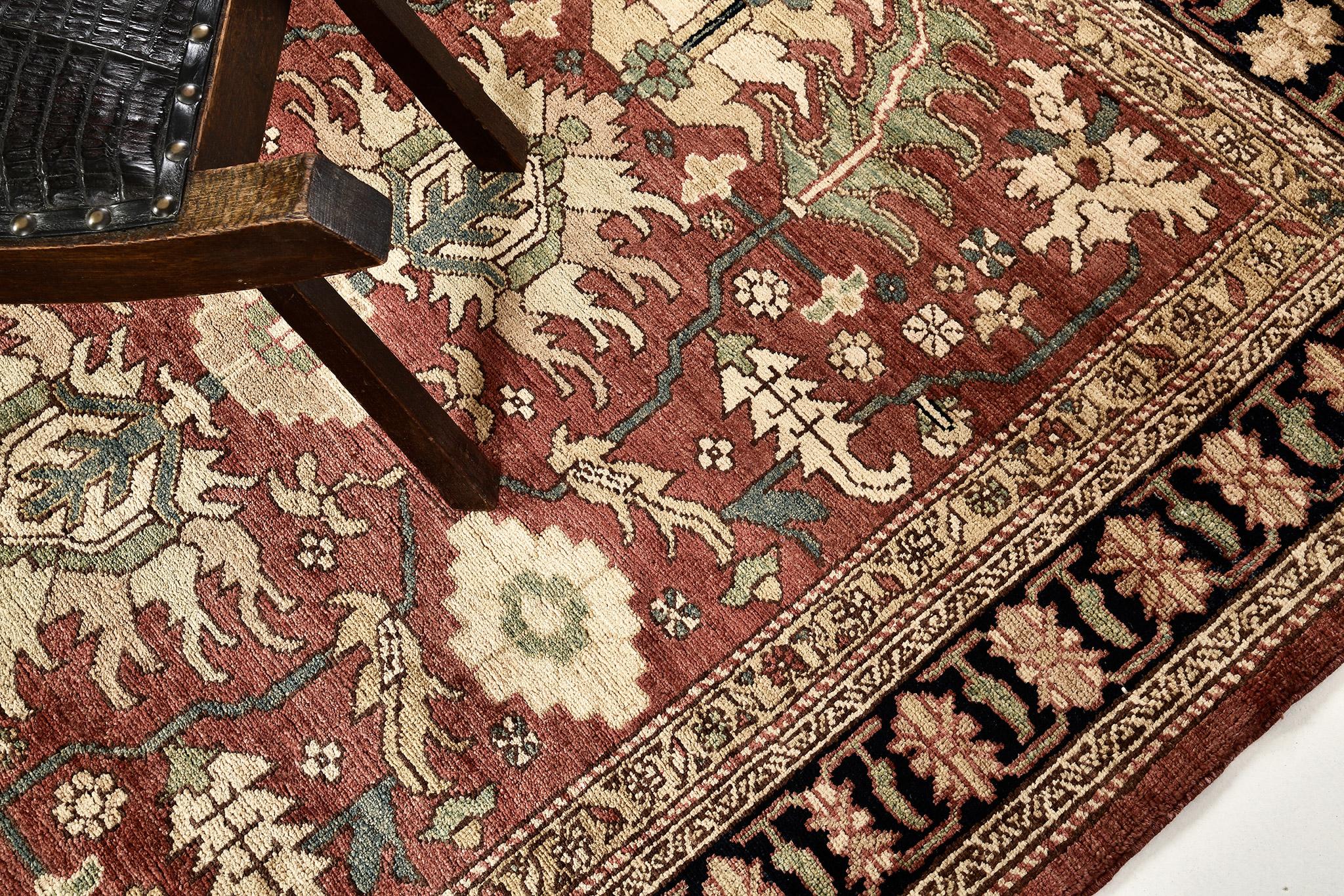 Natural Dye Serapi Design Rug In New Condition For Sale In WEST HOLLYWOOD, CA