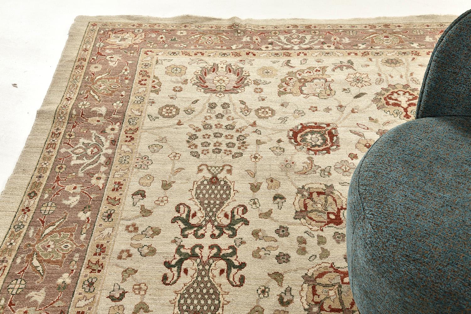 Wool Natural Dye Sultanabad Design Rug For Sale
