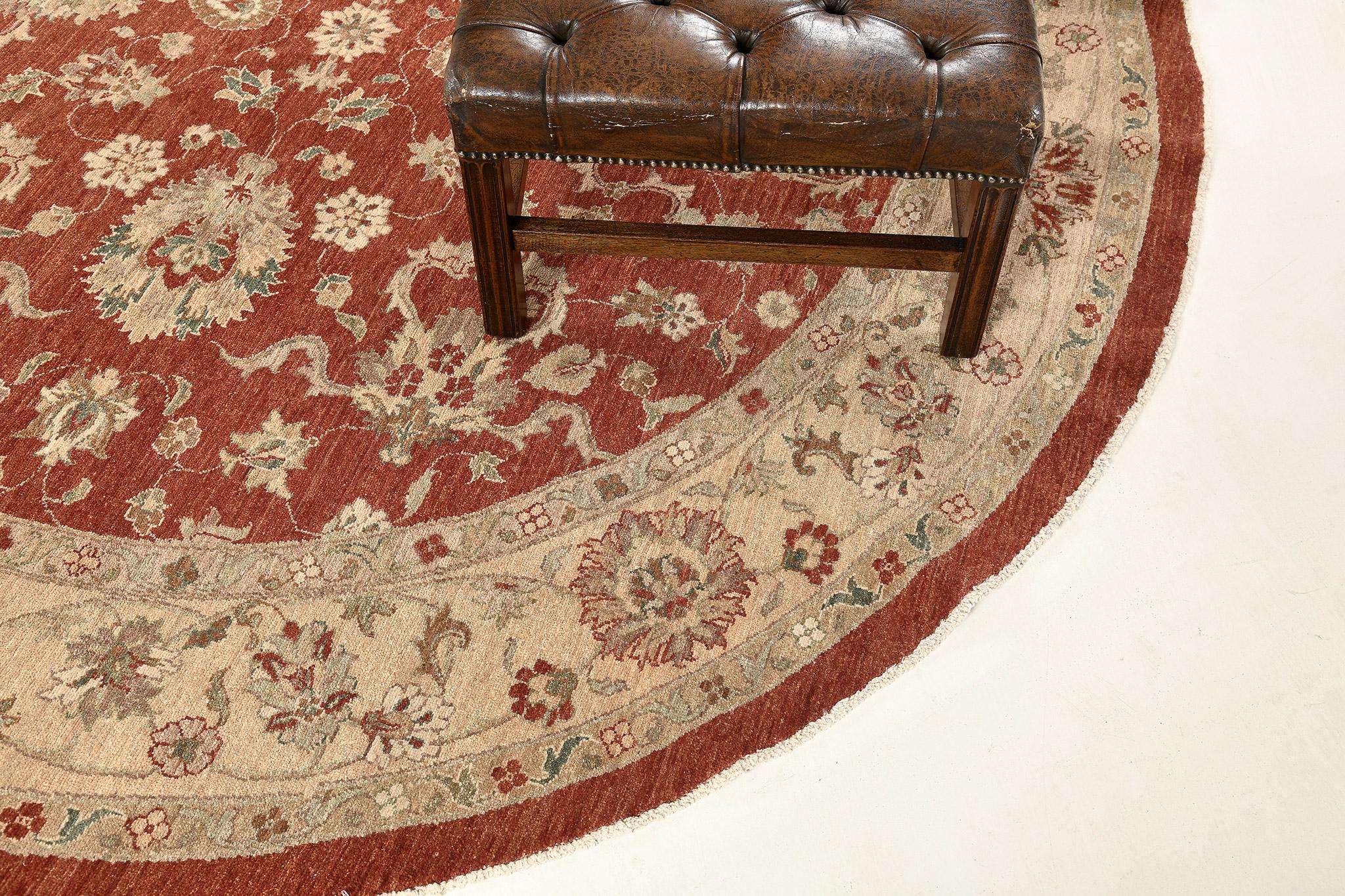 Hand-Knotted Natural Dye Sultanabad Revival Round Rug For Sale