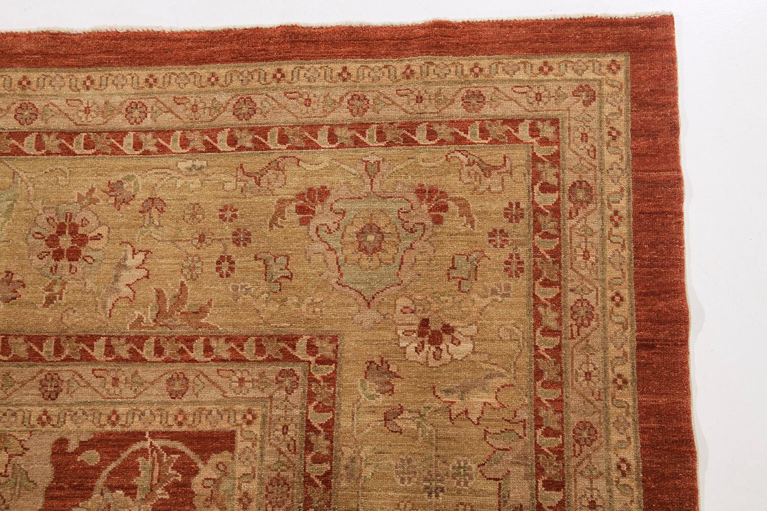 Contemporary Natural Dye Sultanabad Revival Rug by Mehraban Rugs For Sale