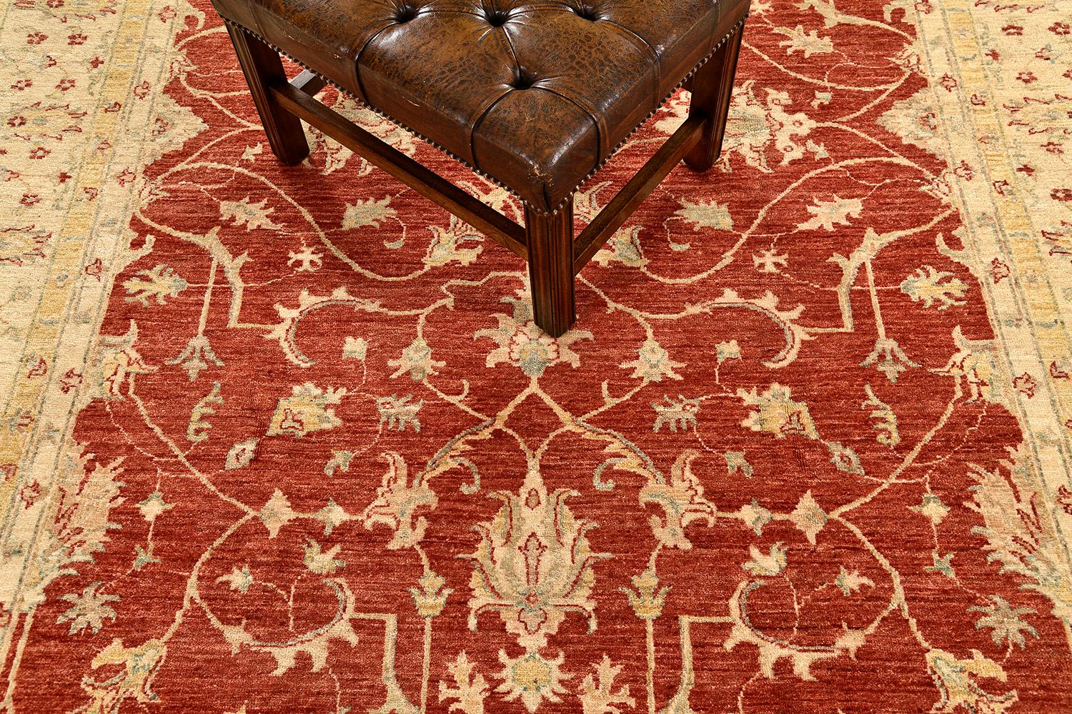 Natural Dye Sultanabad Revival Rug In New Condition For Sale In WEST HOLLYWOOD, CA