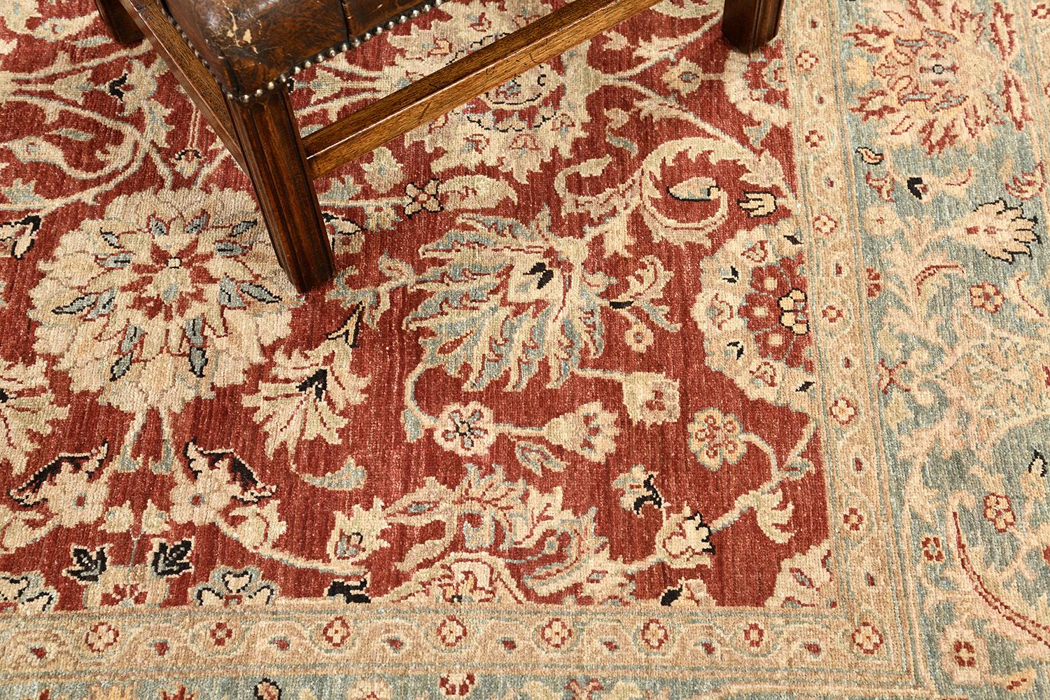 Wool Natural Dye Sultanabad Revival Square Rug For Sale