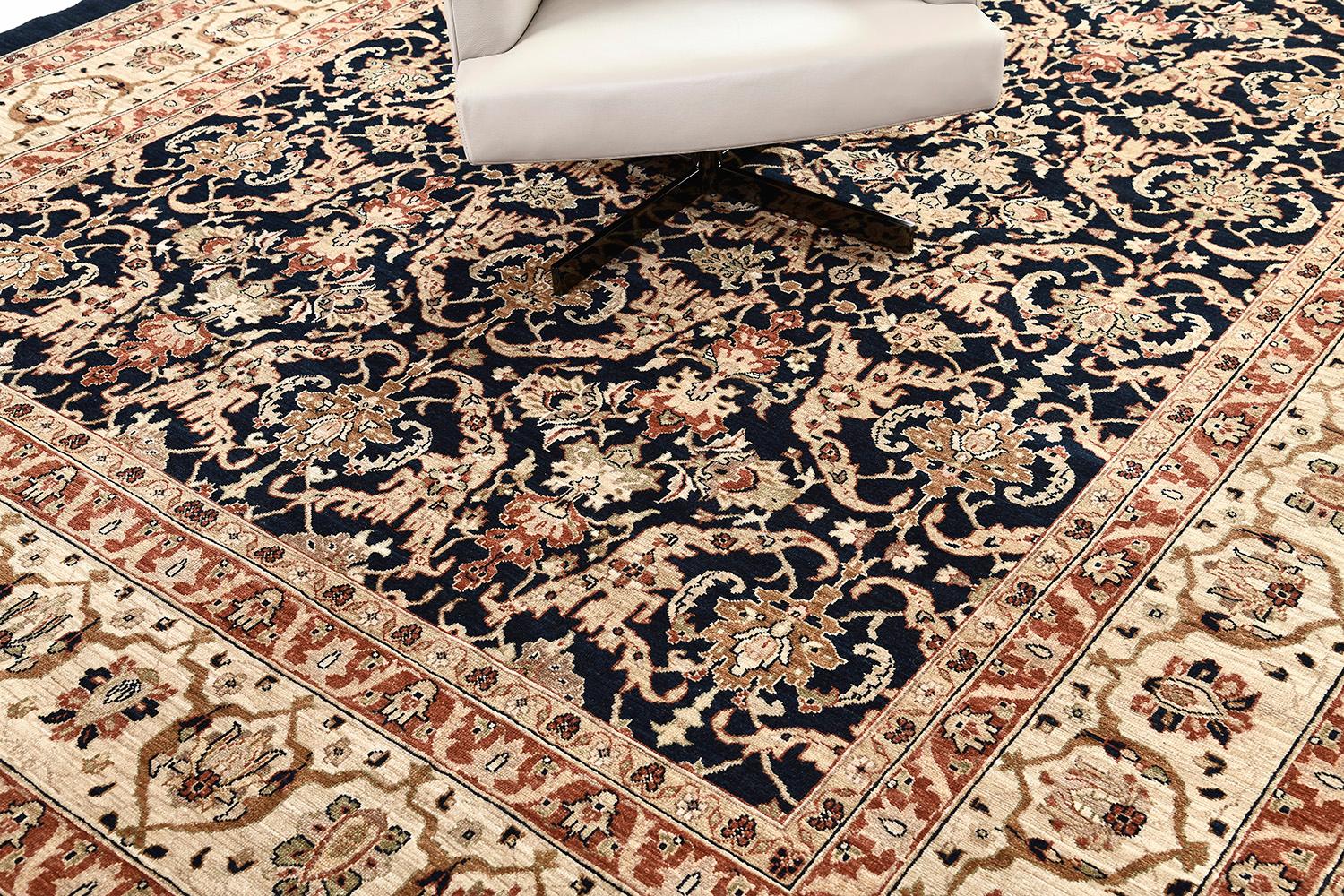 Natural Dye Sultanabad Style Rug  For Sale 2