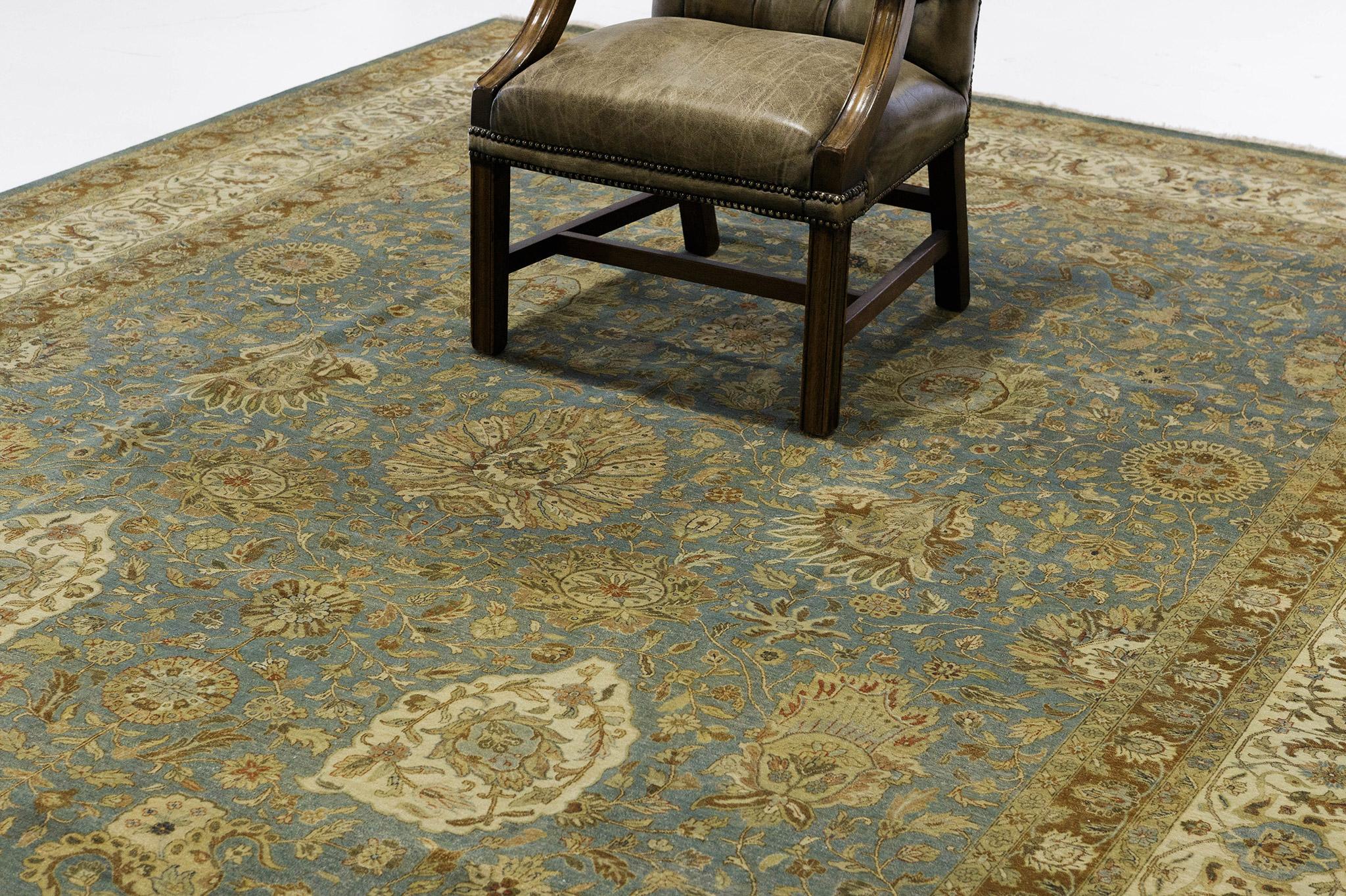 Natürlich gefärbter Tabriz Hajijalili Allover-Design-Teppich (Handgeknüpft) im Angebot