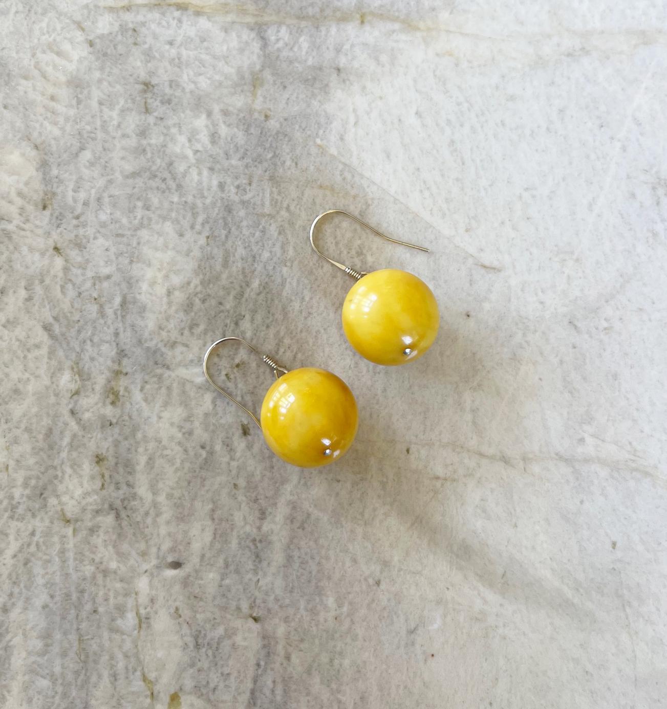 Round Cut Natural Egg Yolk Baltic Amber and Sterling Silver Statement Drop Earrings For Sale