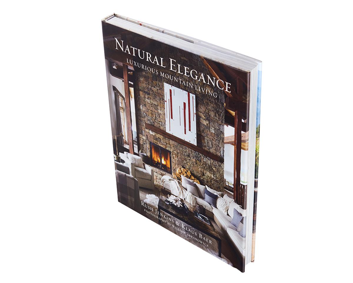 Luxuriöses Wohnzimmerbuch von Rush Jenkins und Klaus Baer, Natural Elegance, Luxuriöses Bergleben im Zustand „Neu“ im Angebot in New York, NY