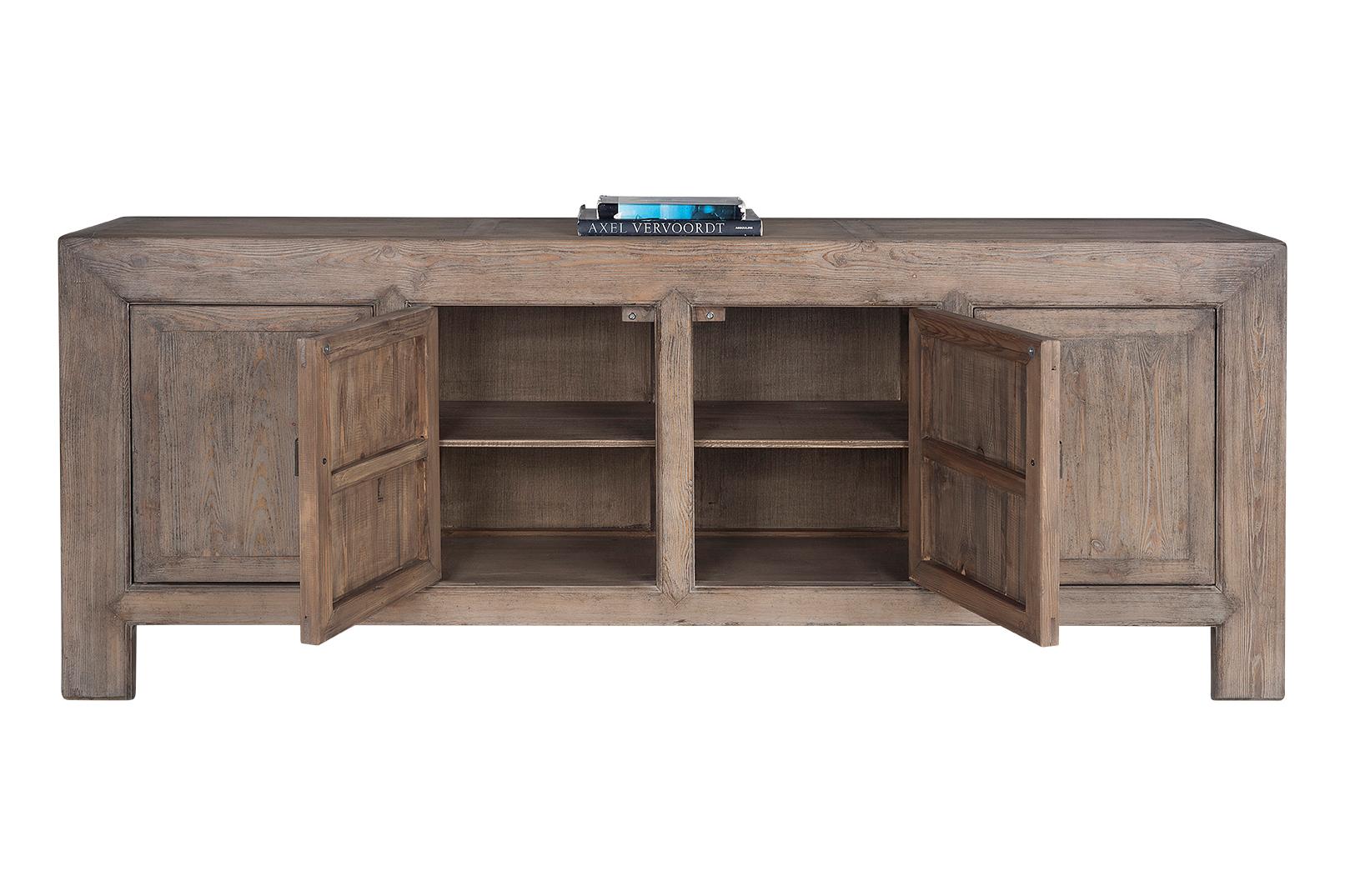 Organico moderno Server a quattro ante in olmo naturale con vernice originale patinata in vendita