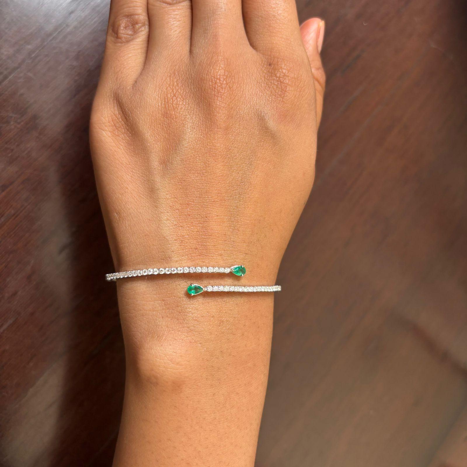 De las mujeres Pulsera de esmeralda natural de 0,45cts y diamante de 1,08cts en oro de 18k en venta