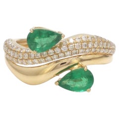 18K Yellow Gold Emerald 0.71ct & Diamond 0.35ct Ring
