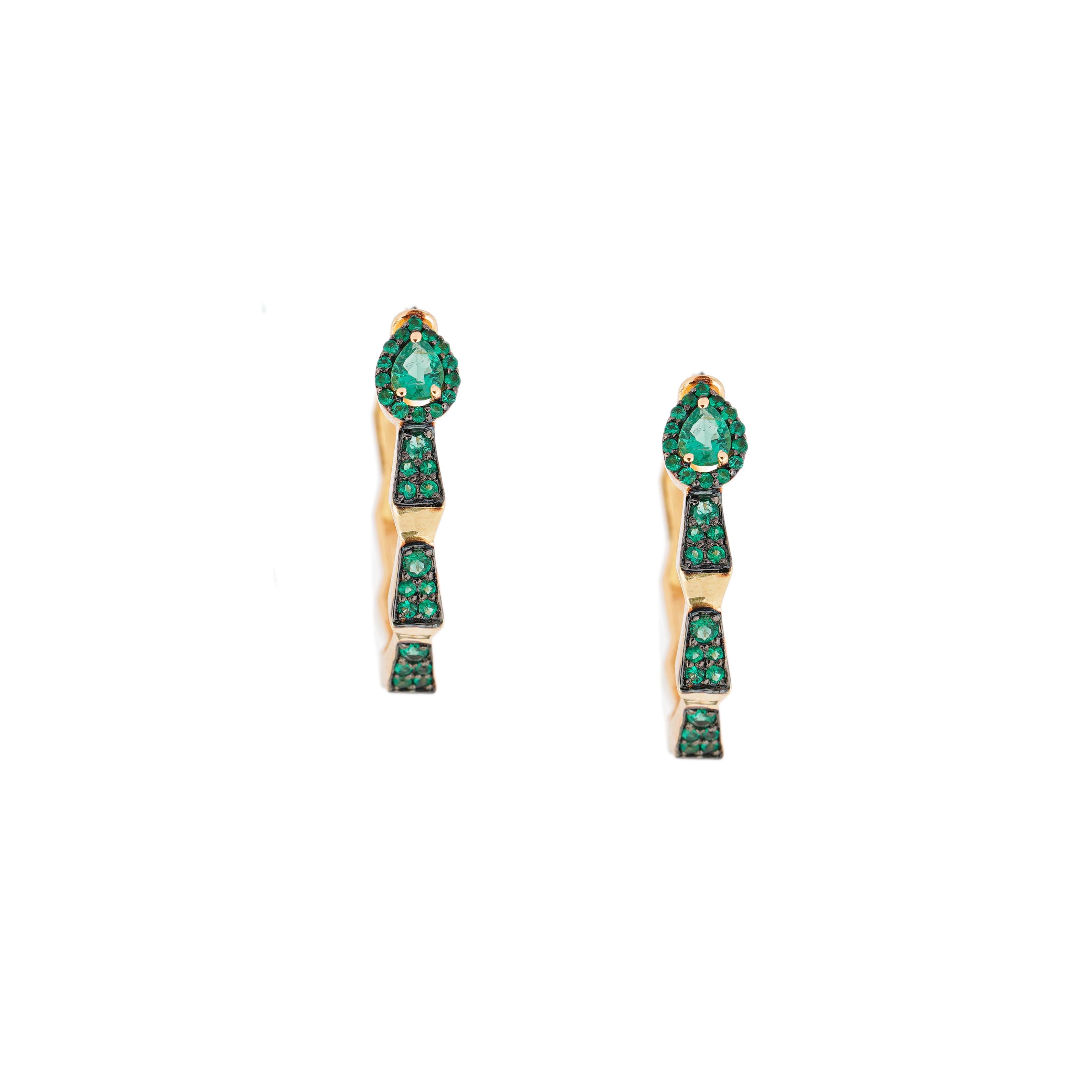 Donna Naturale  Orecchino con smeraldo da 0,81cts in oro 18k in vendita