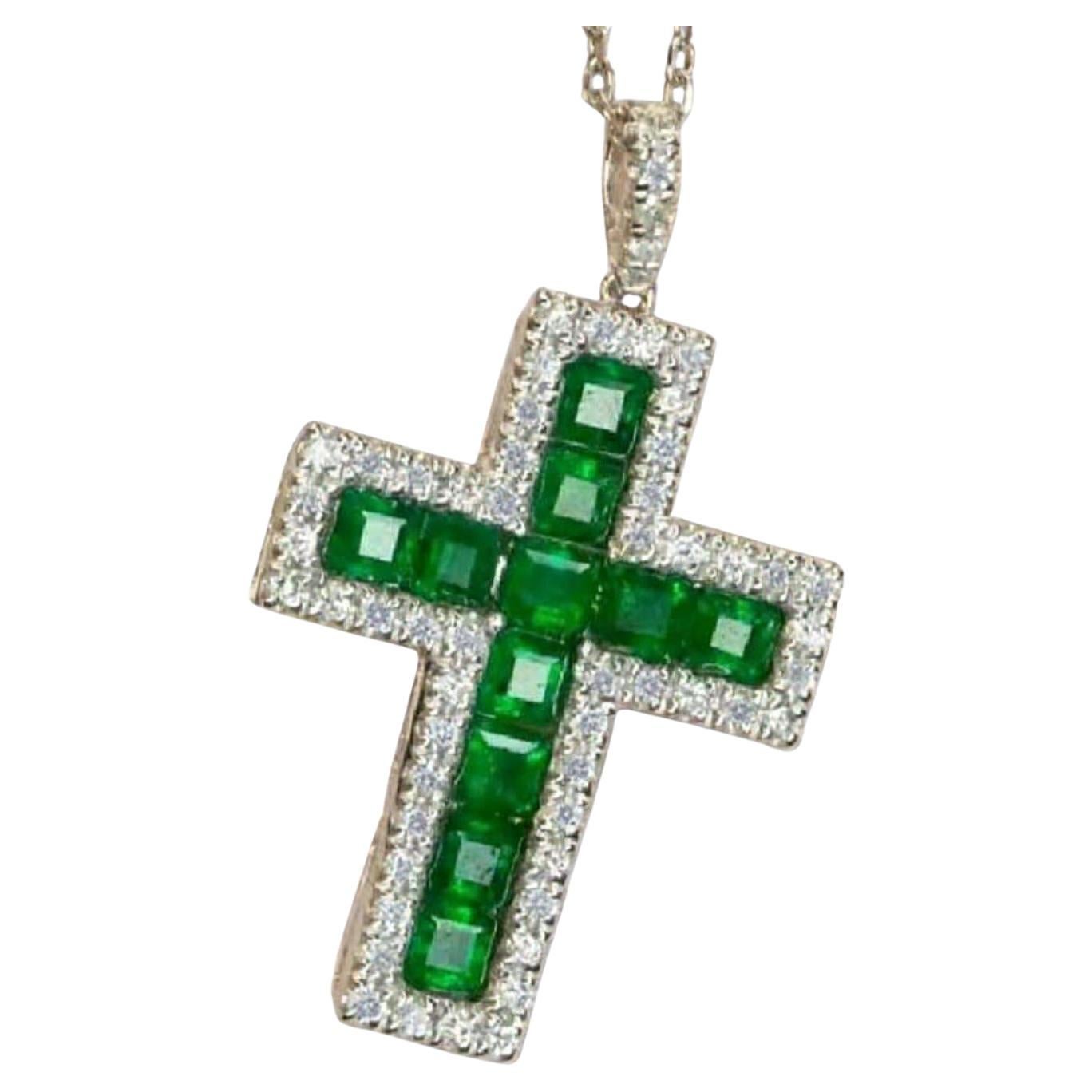 Collana con ciondolo in oro bianco 18 carati con smeraldo da 1,0 ct e diamanti da 0,36 ct