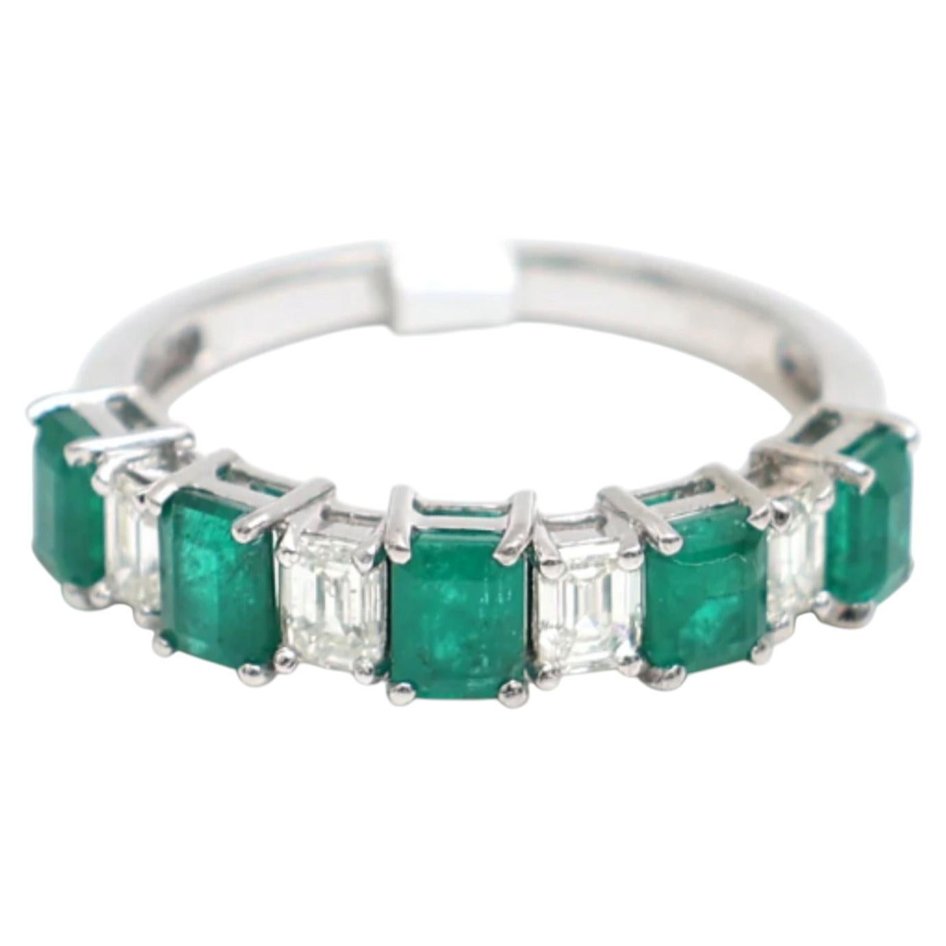 What is an asscher cut emerald?